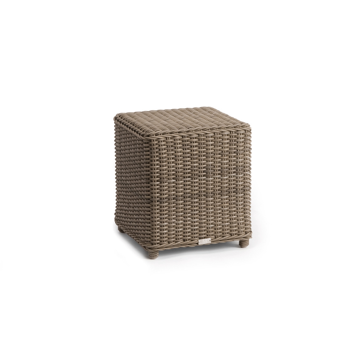 Produkt San Diego small footstool / sidetable des Herstellers Manutti anzeigen