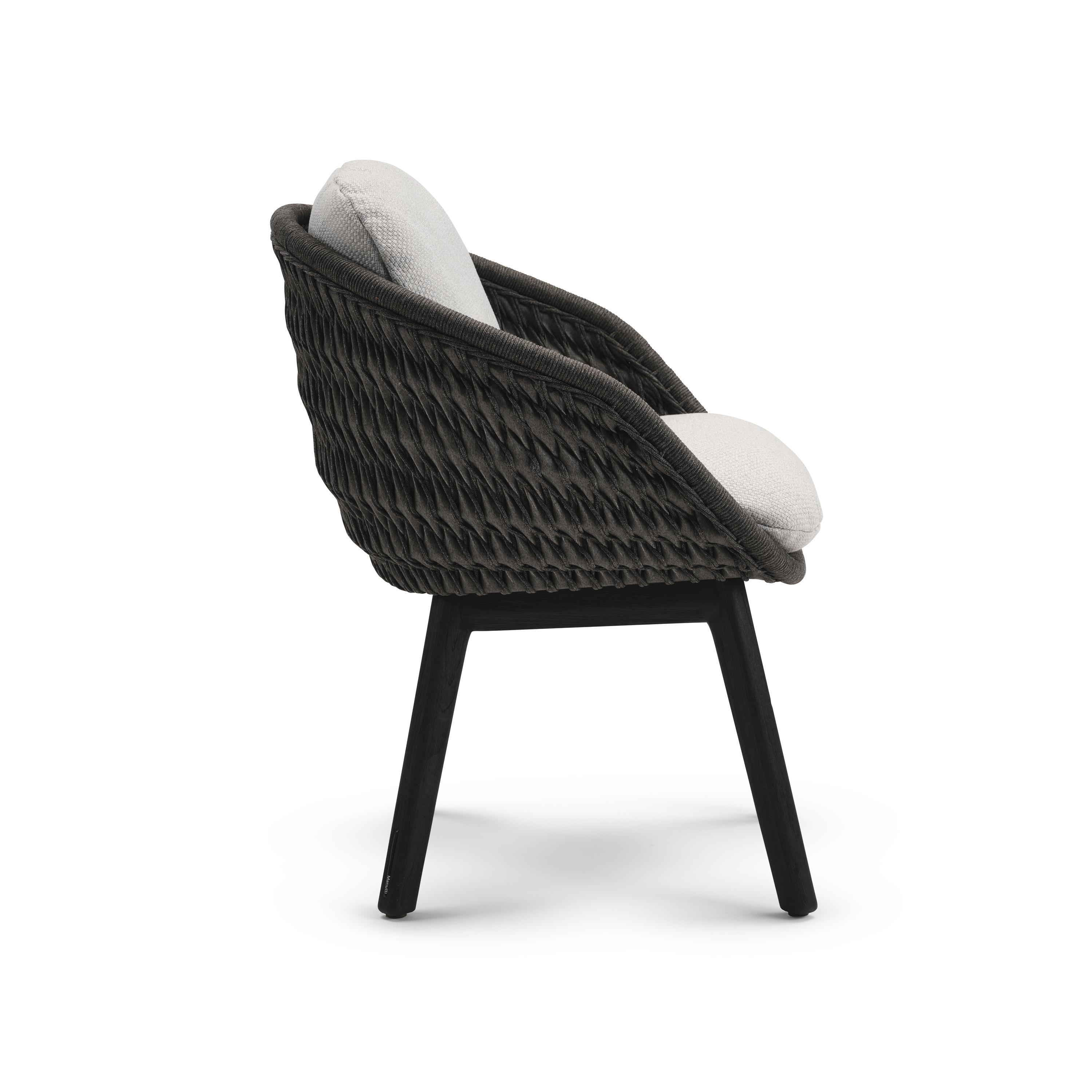 Sandua dining armchair