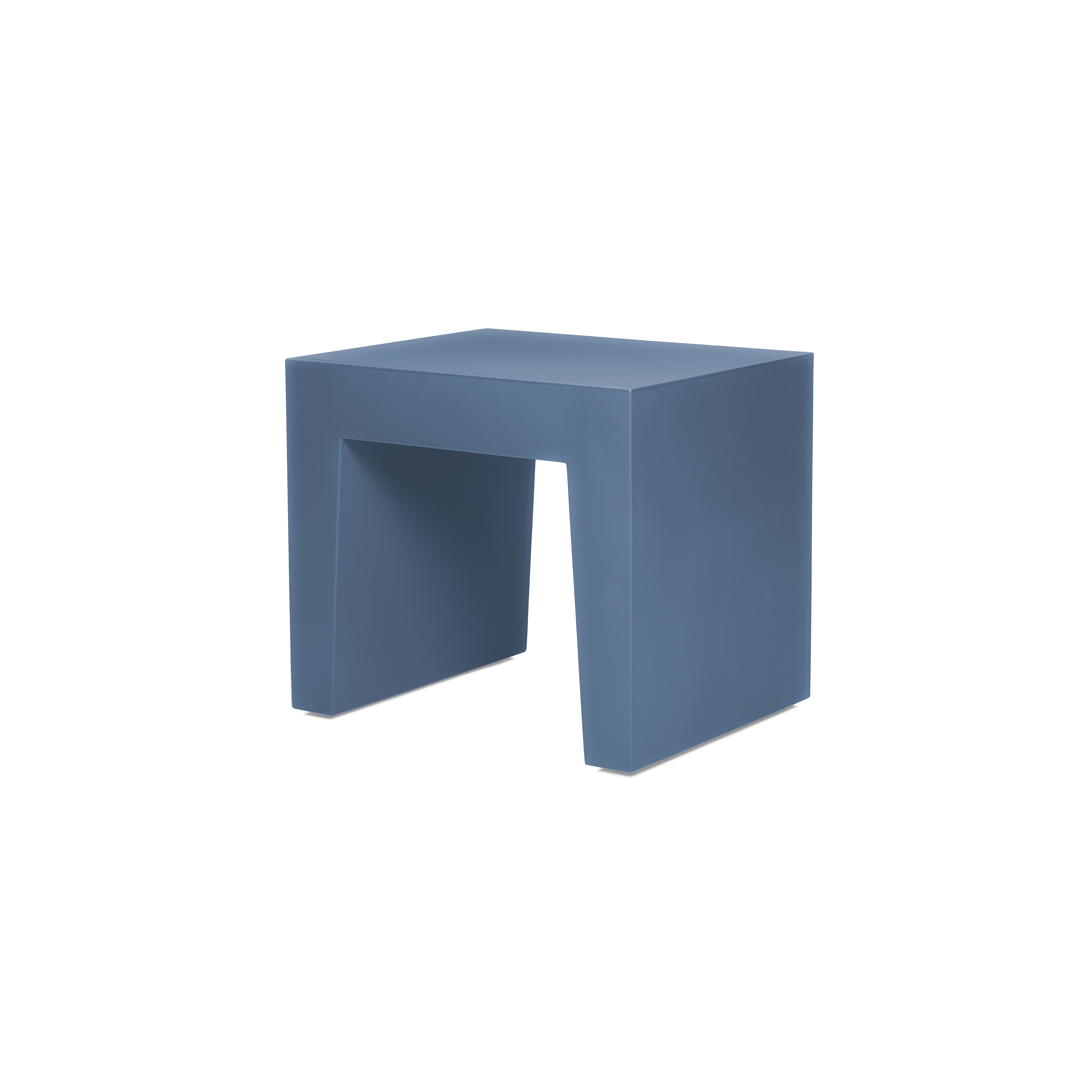 Concrete seat