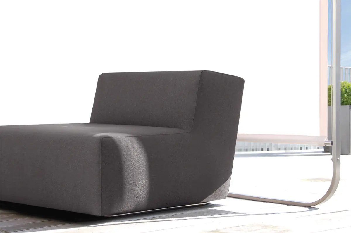 april furniture - LOOPY Corner