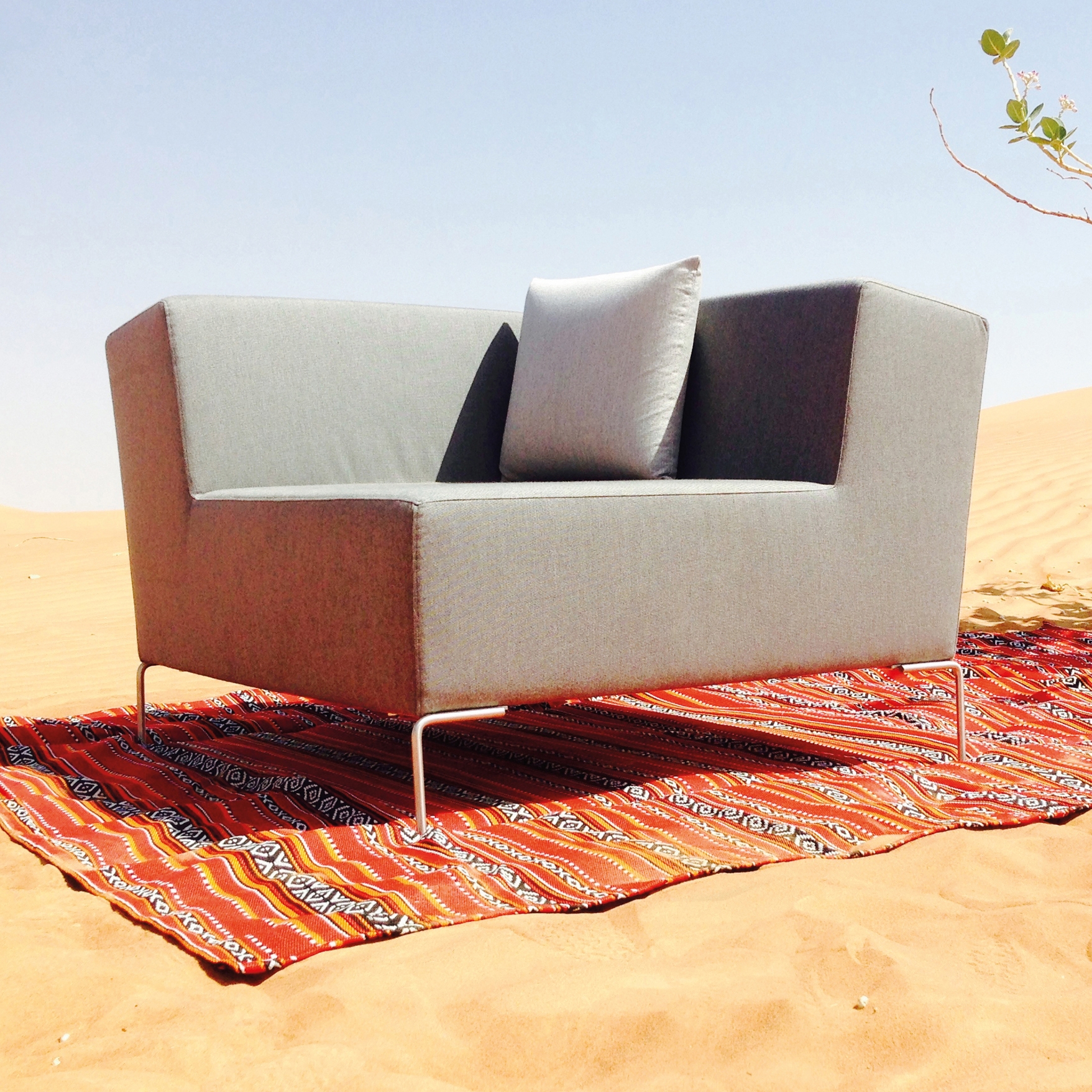 Display product JAM Corner from manufacturer april furniture