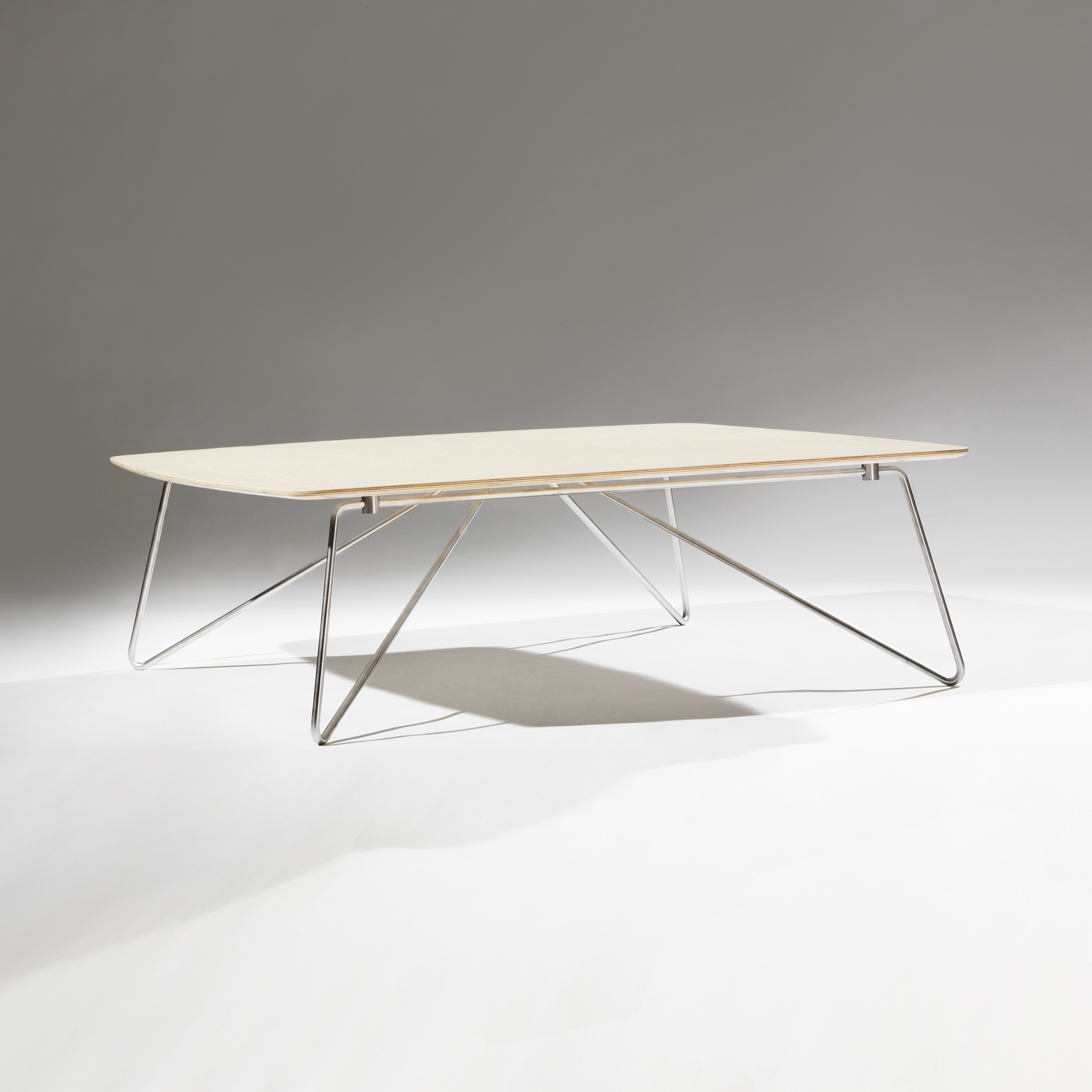 Afficher le produit Spherique – Table du fabricant RVW Production