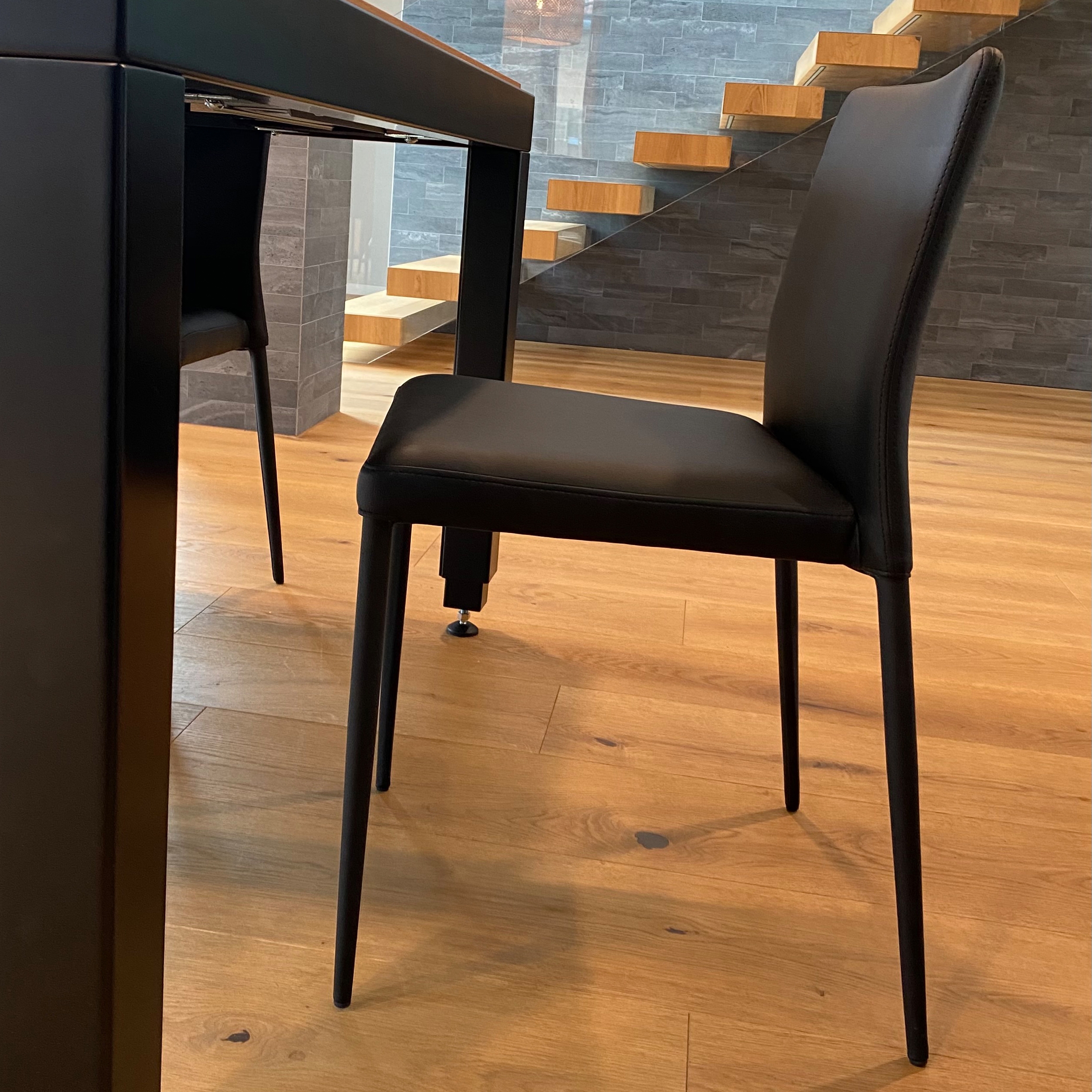 Fusion chair 2020