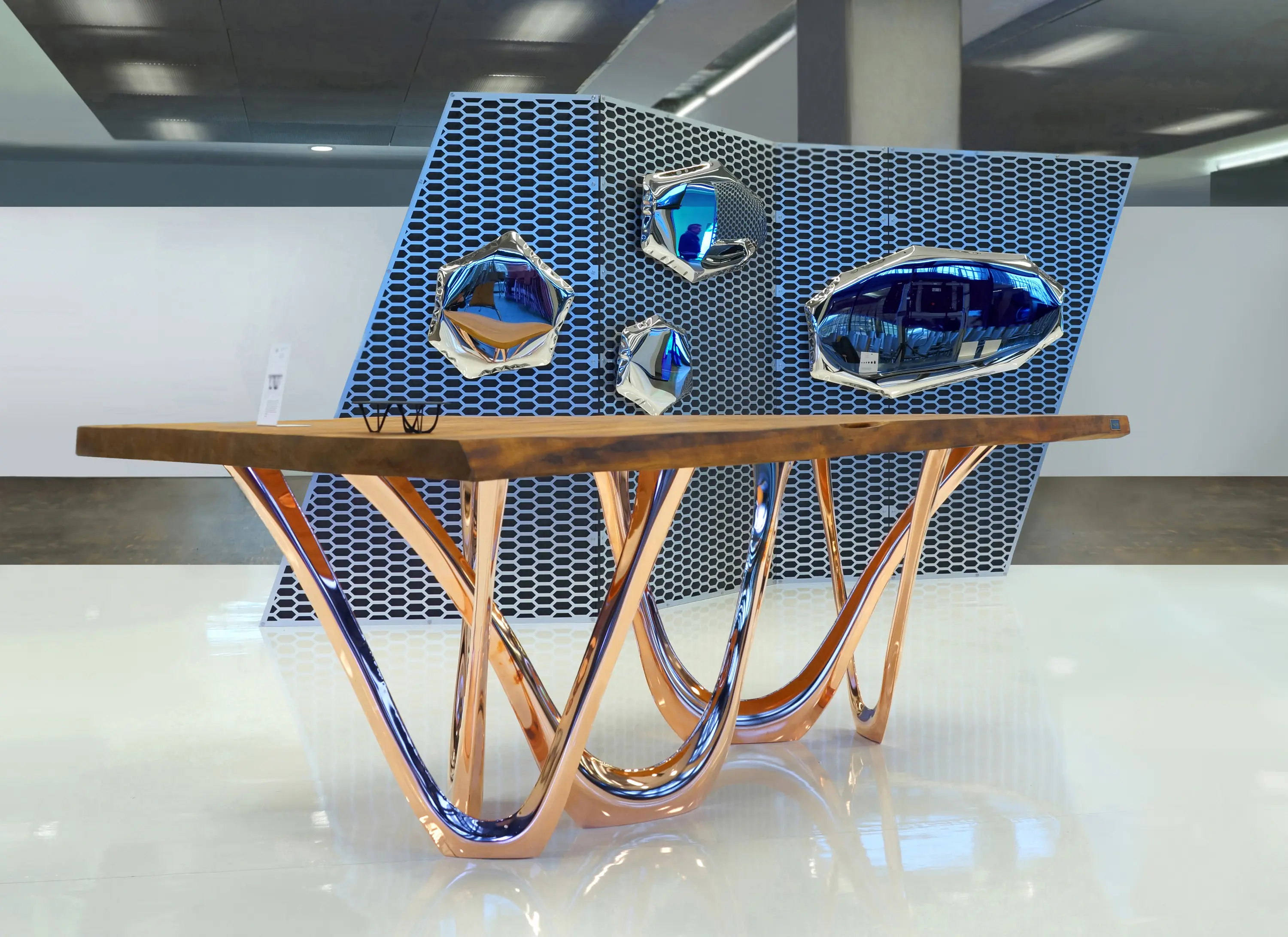 Zieta - G-Table With Copper Base And Kauri Wood Top