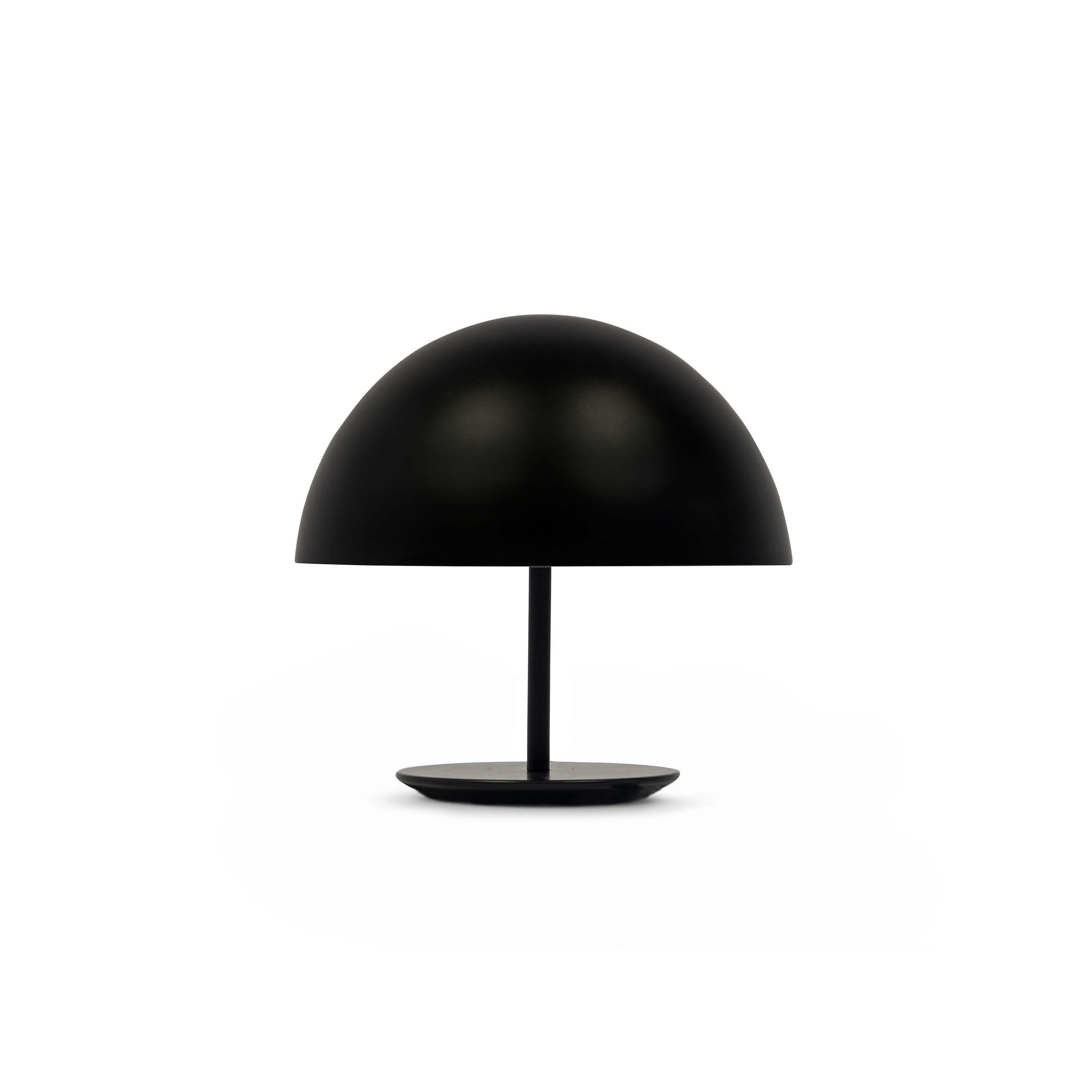 Produkt Baby Dome Lamp - Black des Herstellers Mater anzeigen