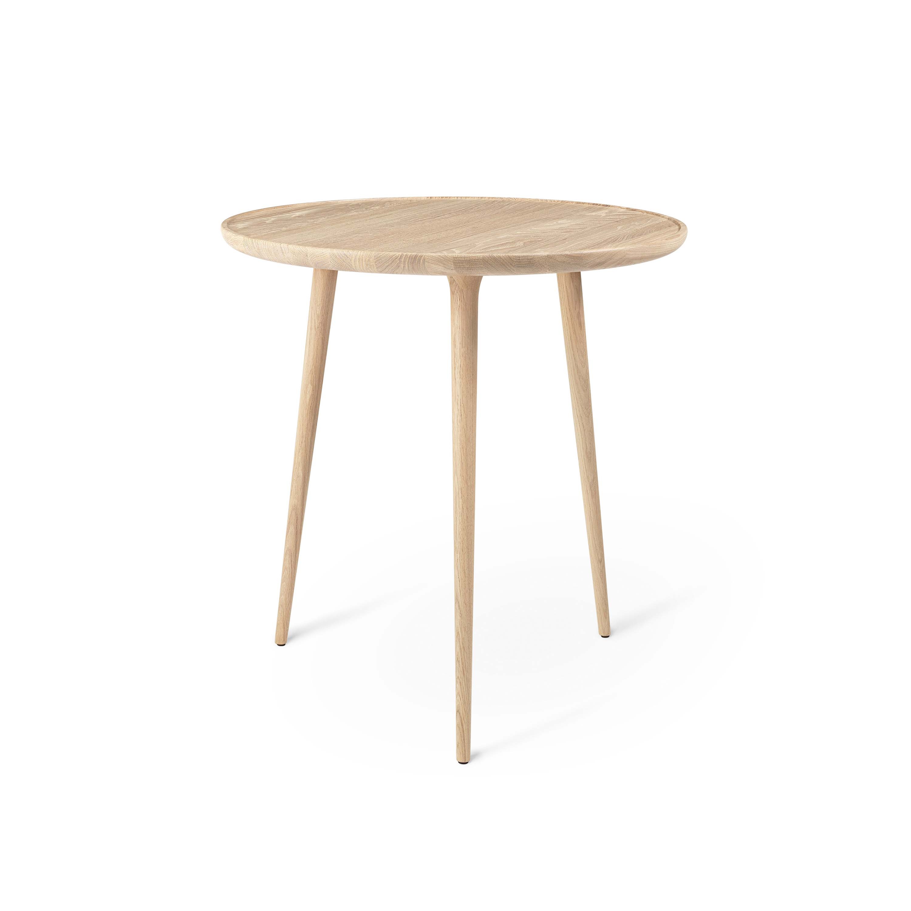 Produkt Accent Café Table - Mat Lacquered Oak des Herstellers Mater anzeigen