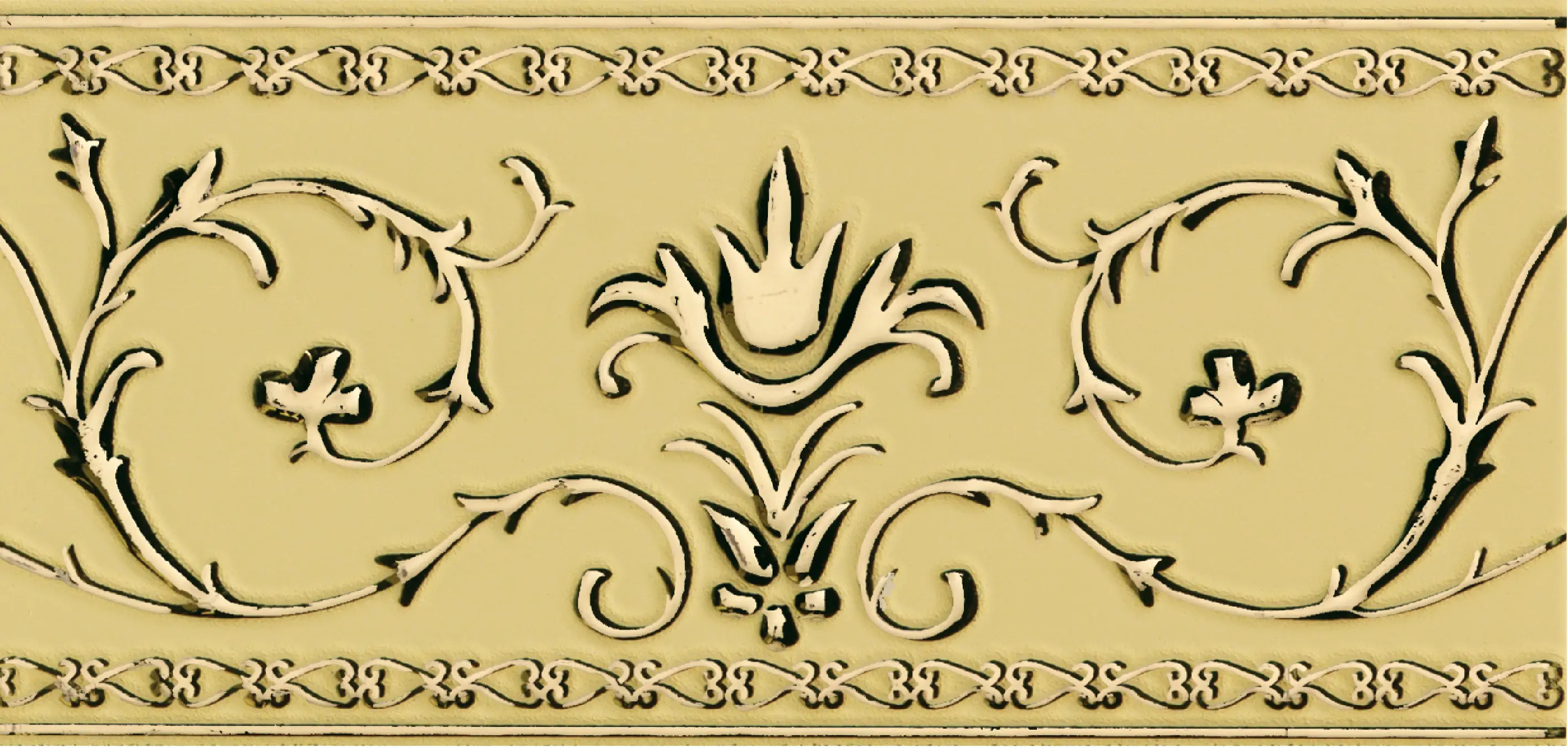 Petracer's Ceramics - Grand Elegance narciso A oro su crema