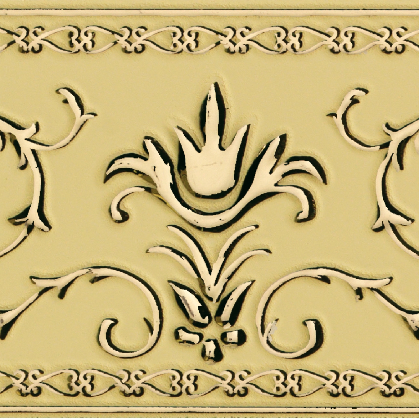 Display product Grand Elegance narciso A oro su crema from manufacturer Petracer's Ceramics
