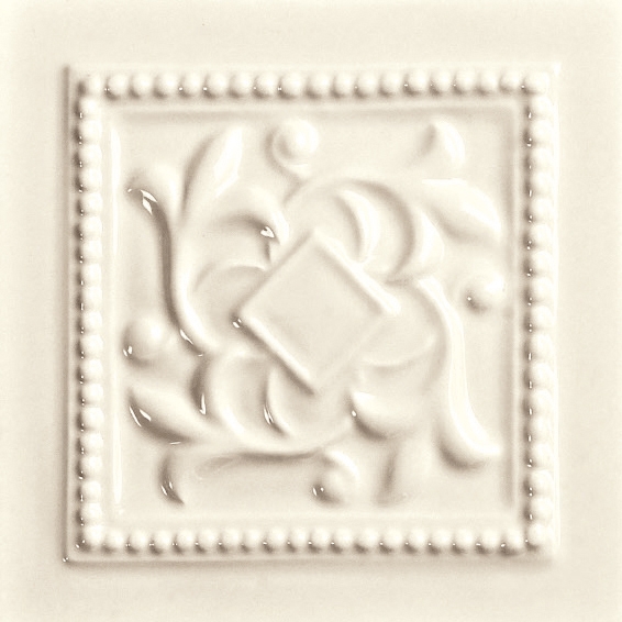 Afficher le produit Royal bianco luna rosone kent grande du fabricant Petracer's Ceramics