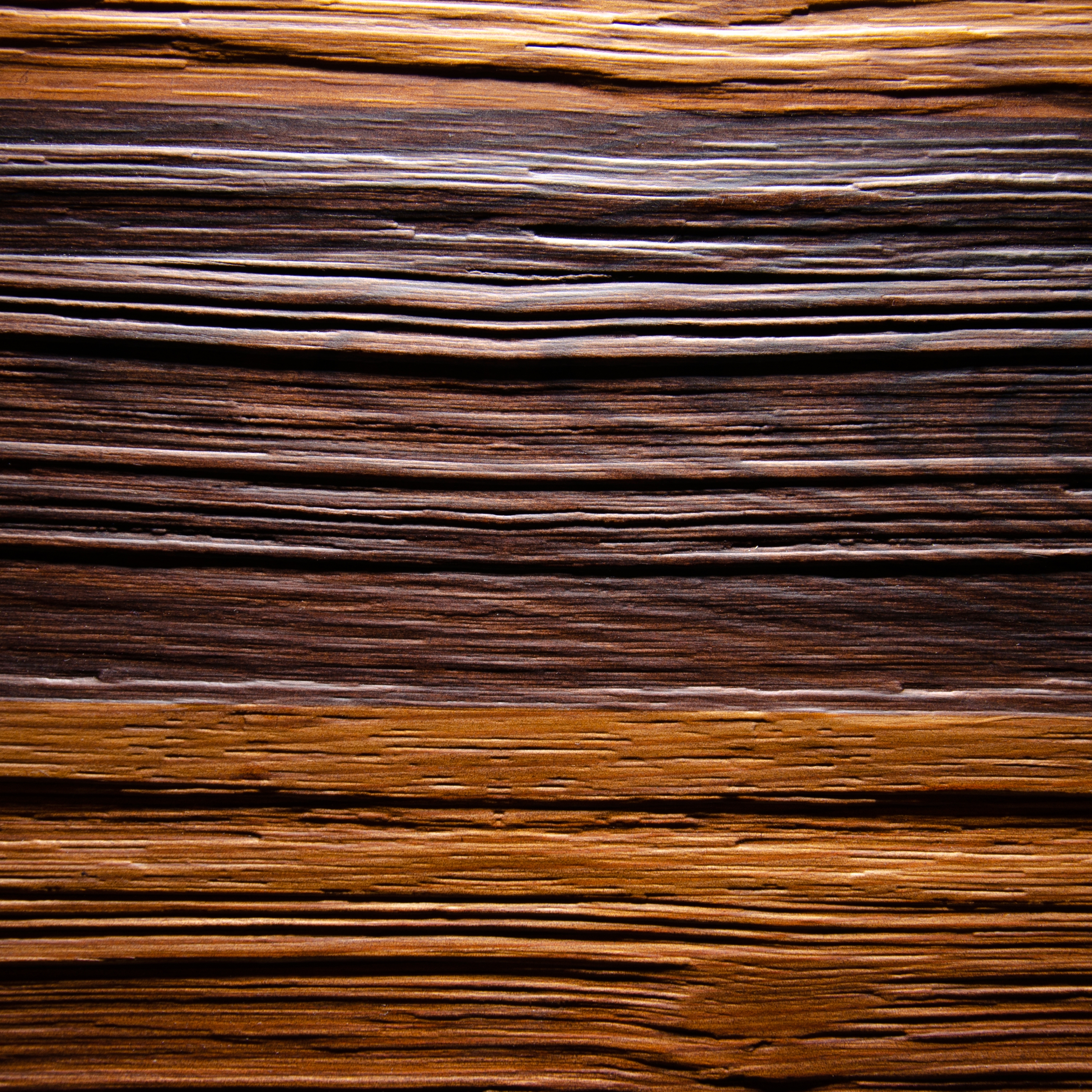 Antikwood Larch smoked
