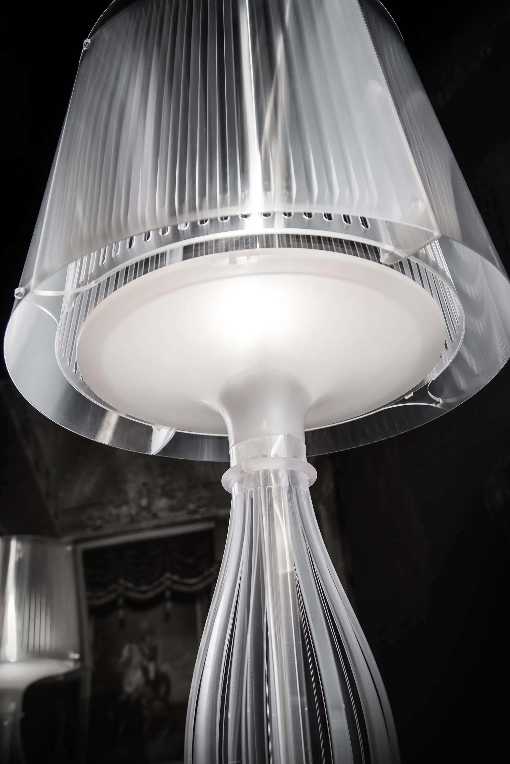 Slamp - Liza Table | Pewter