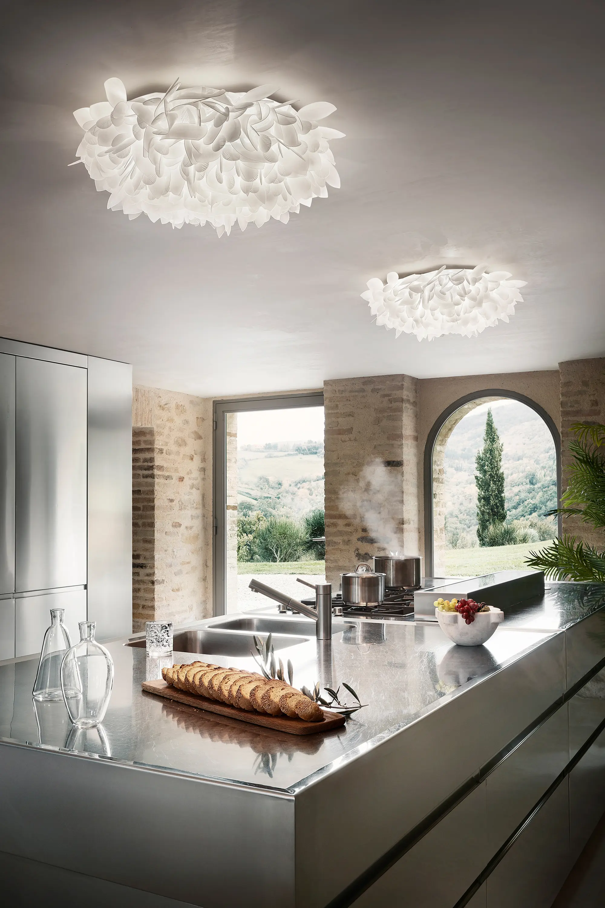 Slamp - Veli Ceiling/Wall Medium | Chilli