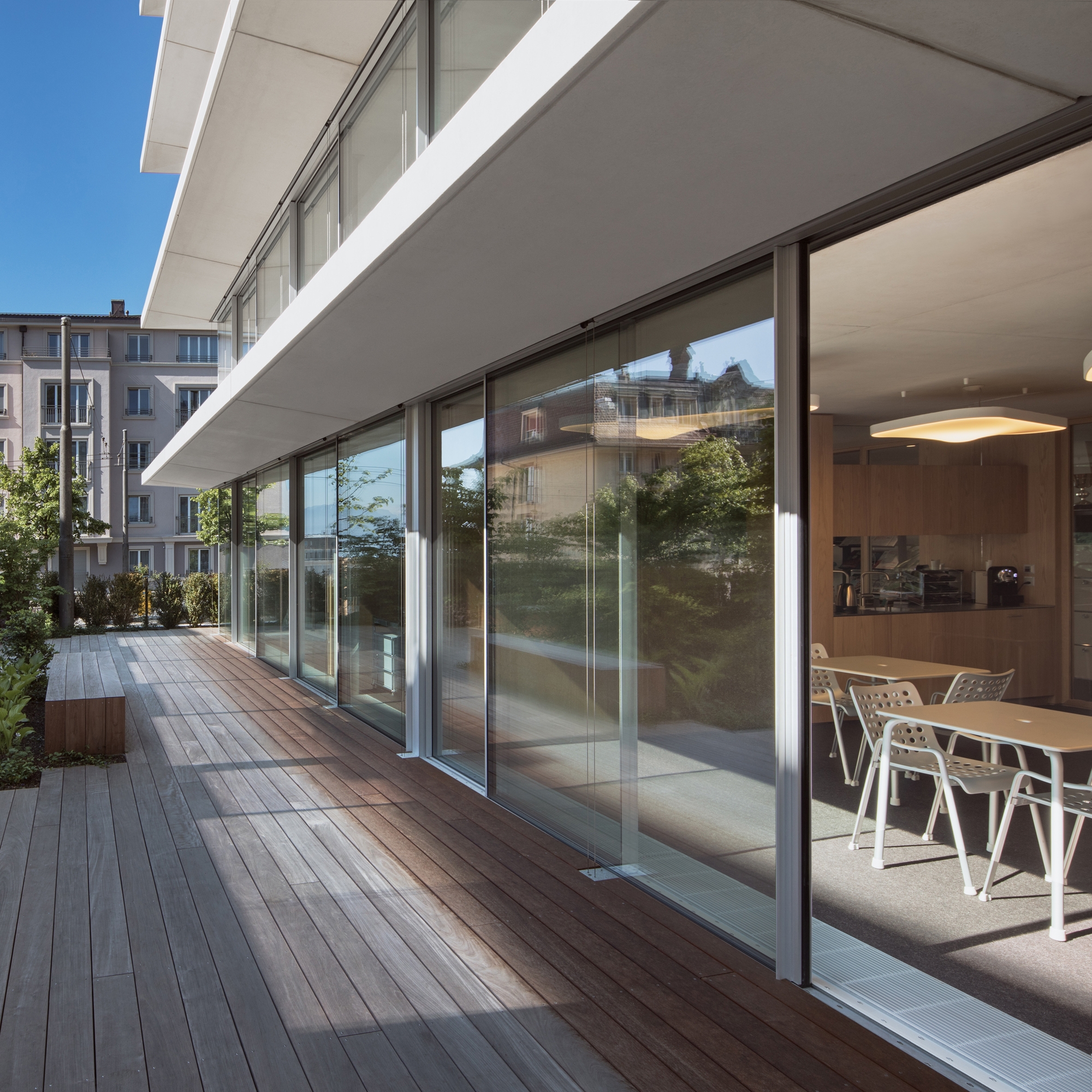 Display product ah! Sliding | ah!60 Minimalist Window from manufacturer panoramah!