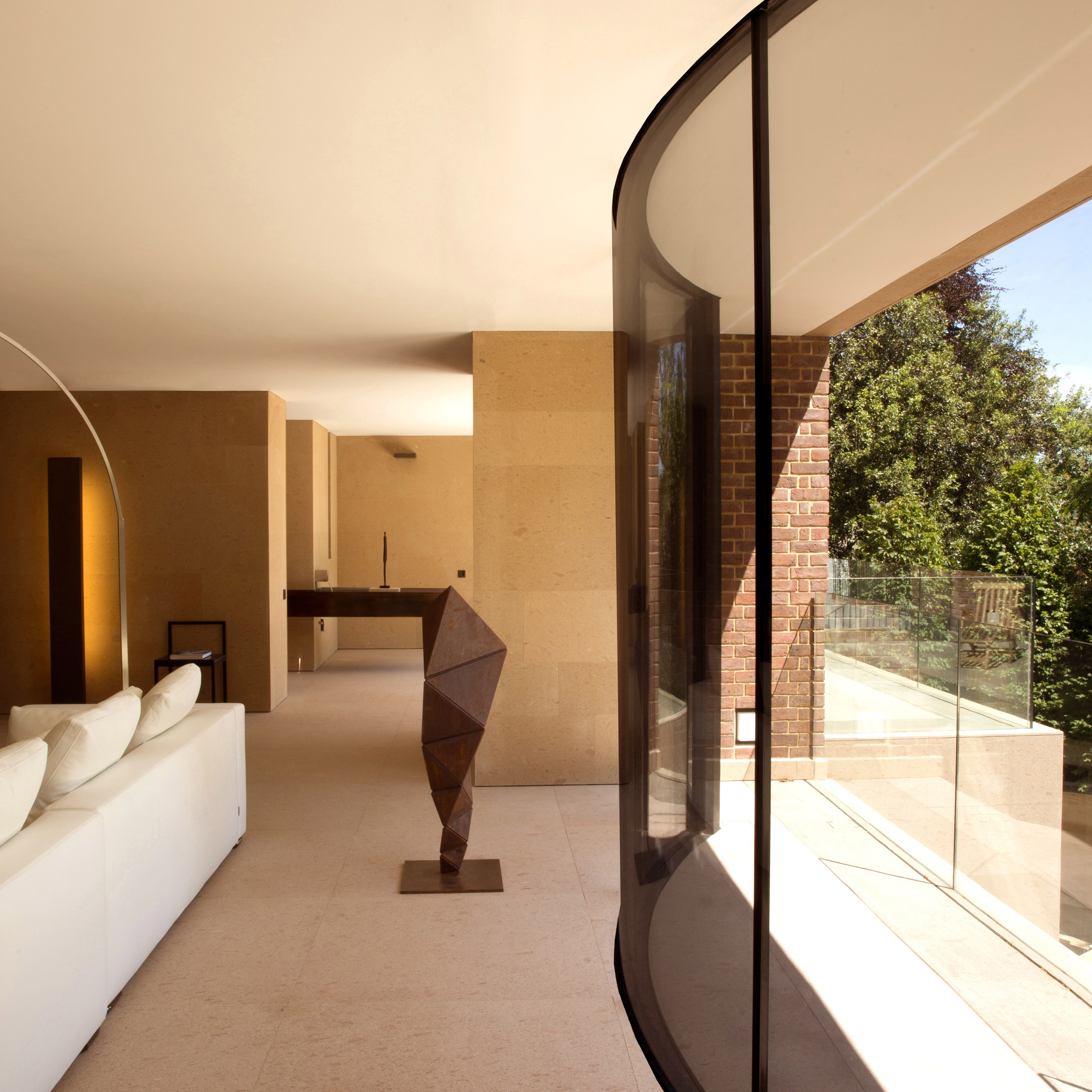 Display product ah! Curved | ah!38 Minimalist Window from manufacturer panoramah!