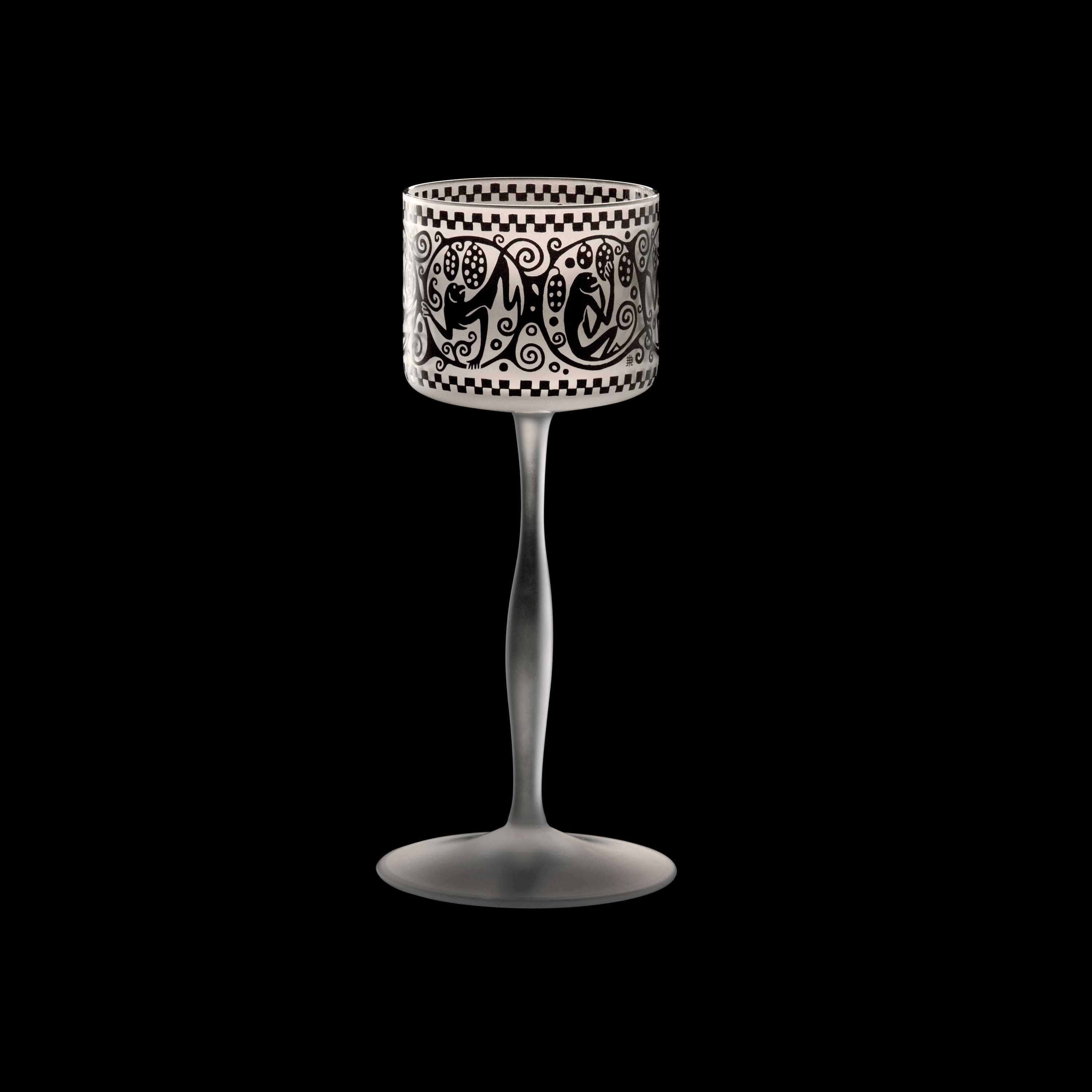 Mostra il prodotto Goblet with monkey frieze del produttore LOBMEYR