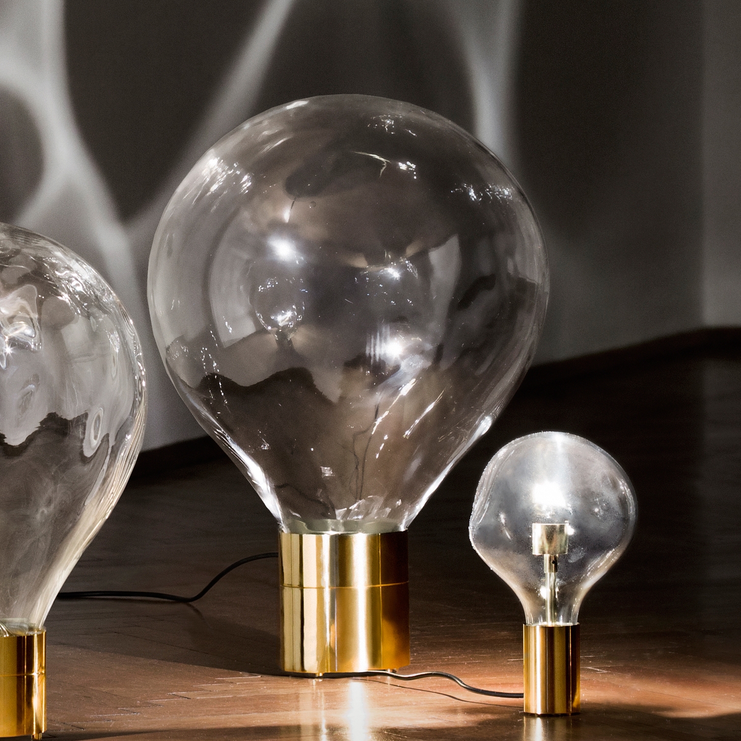 Display product Ripple Light Large from manufacturer LOBMEYR