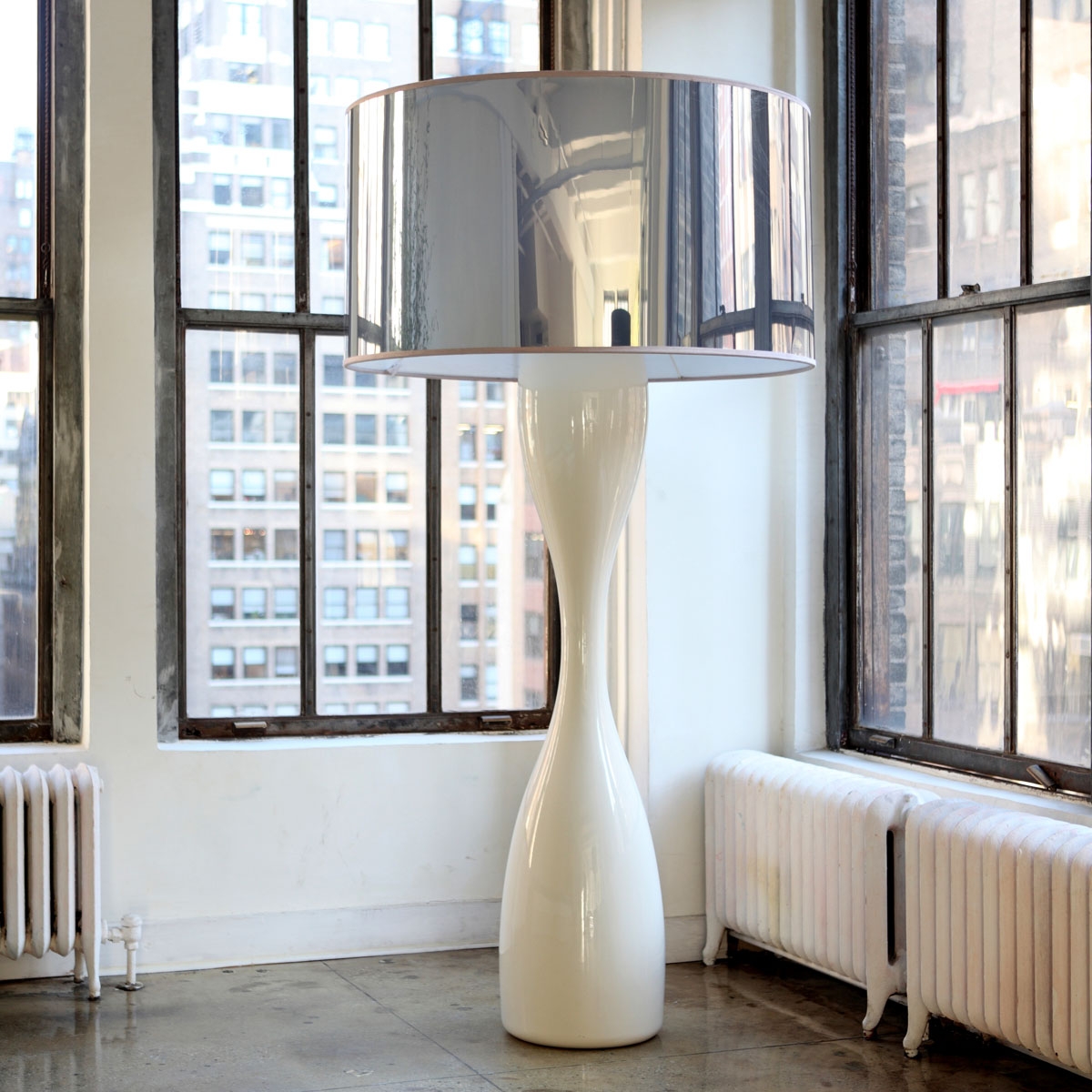 FLOOR LAMPS