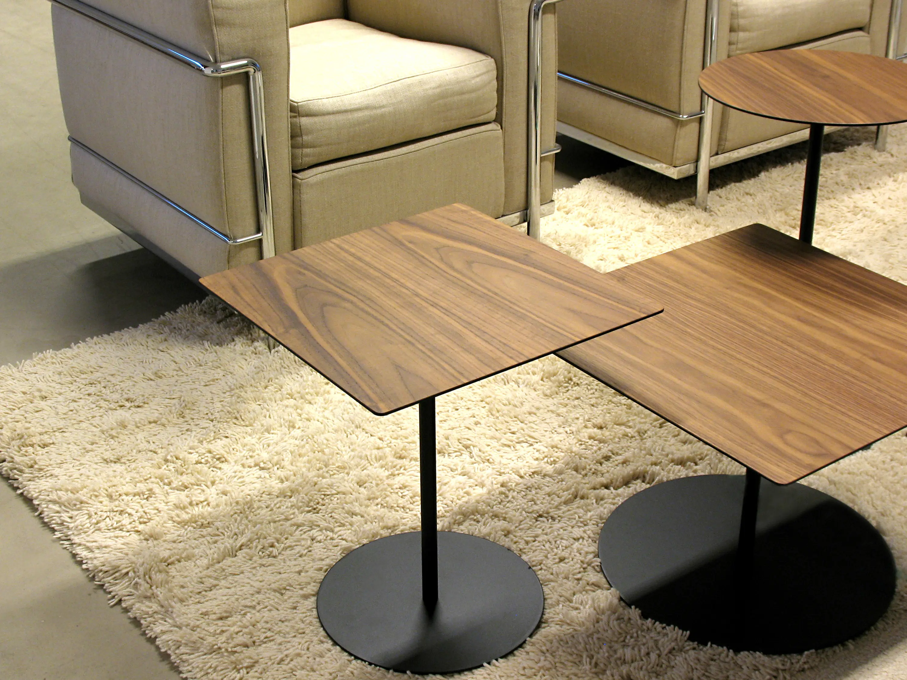 ZinX - Pinocchio Side table