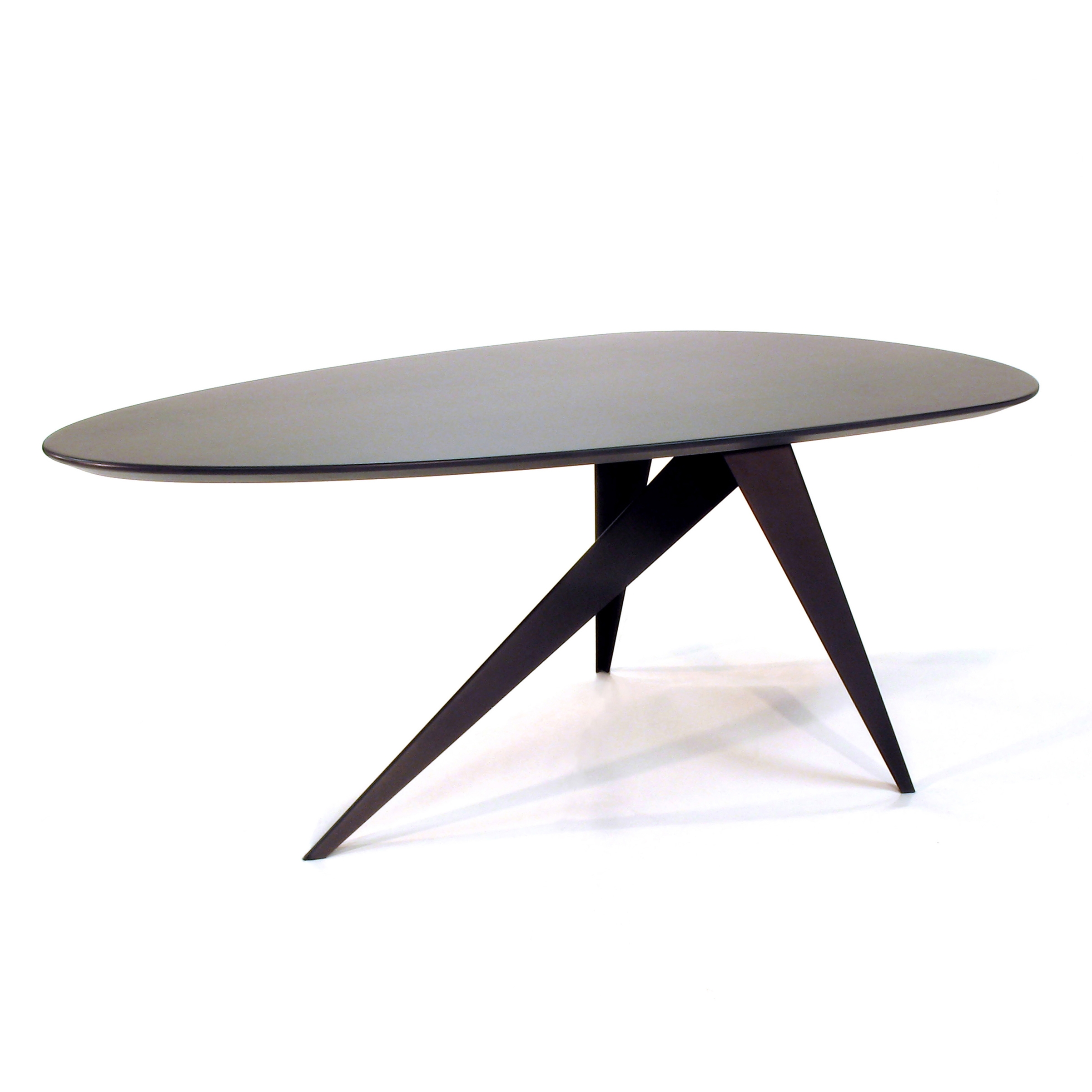 Display product Trouvé 3-legs from manufacturer ZinX