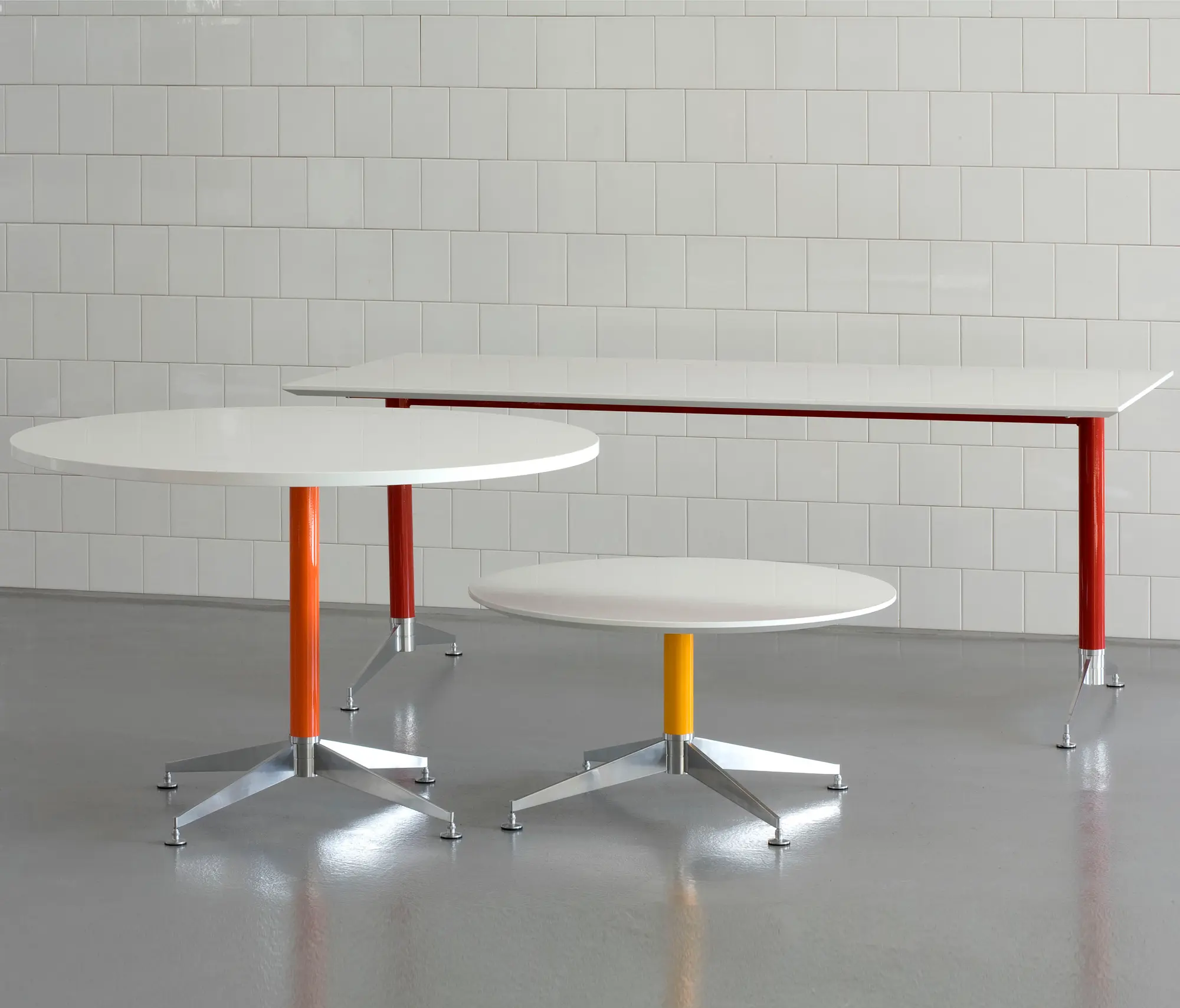 Designoffice - DO1200 Table system