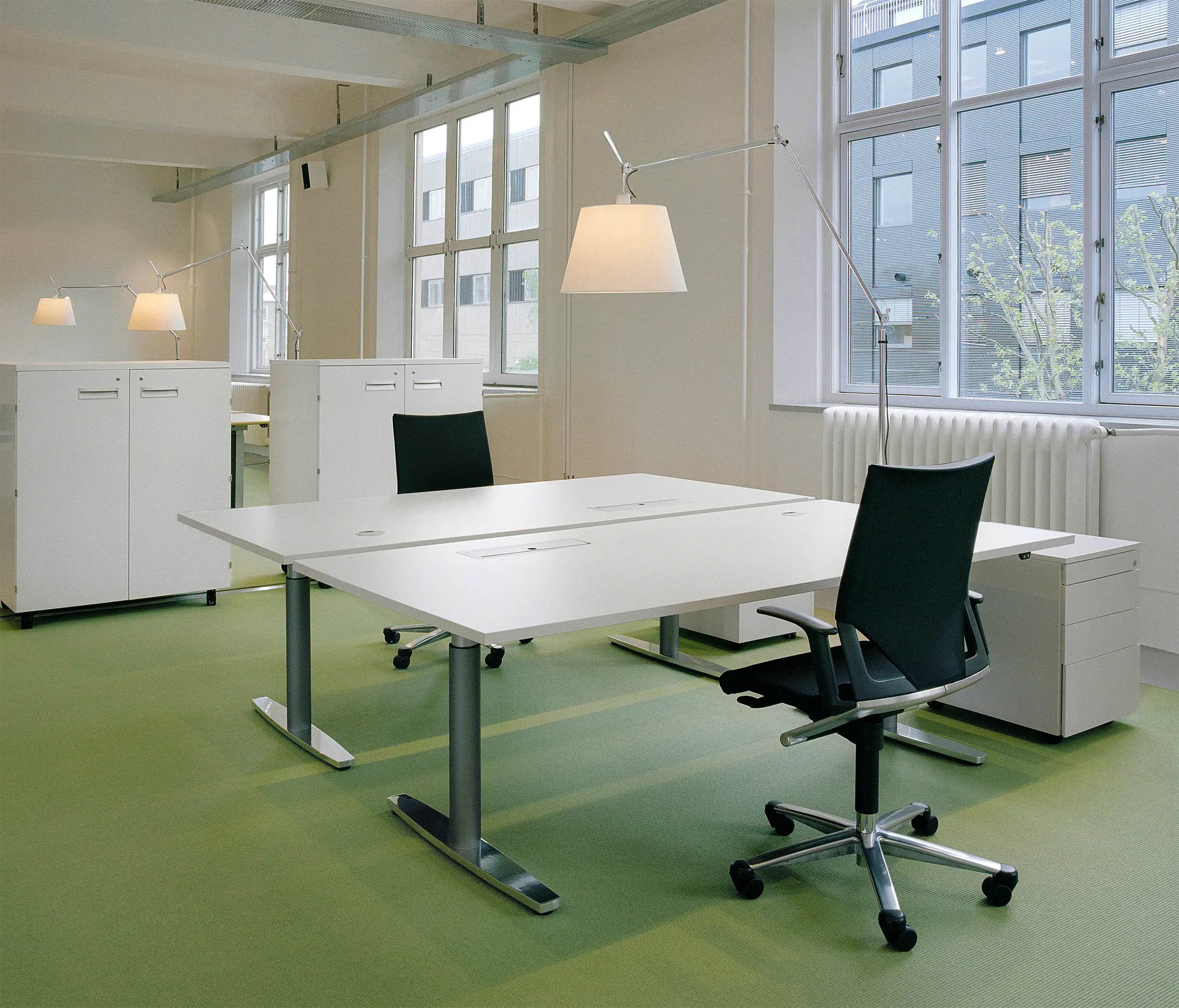 Designoffice - DO6300 Elevation table