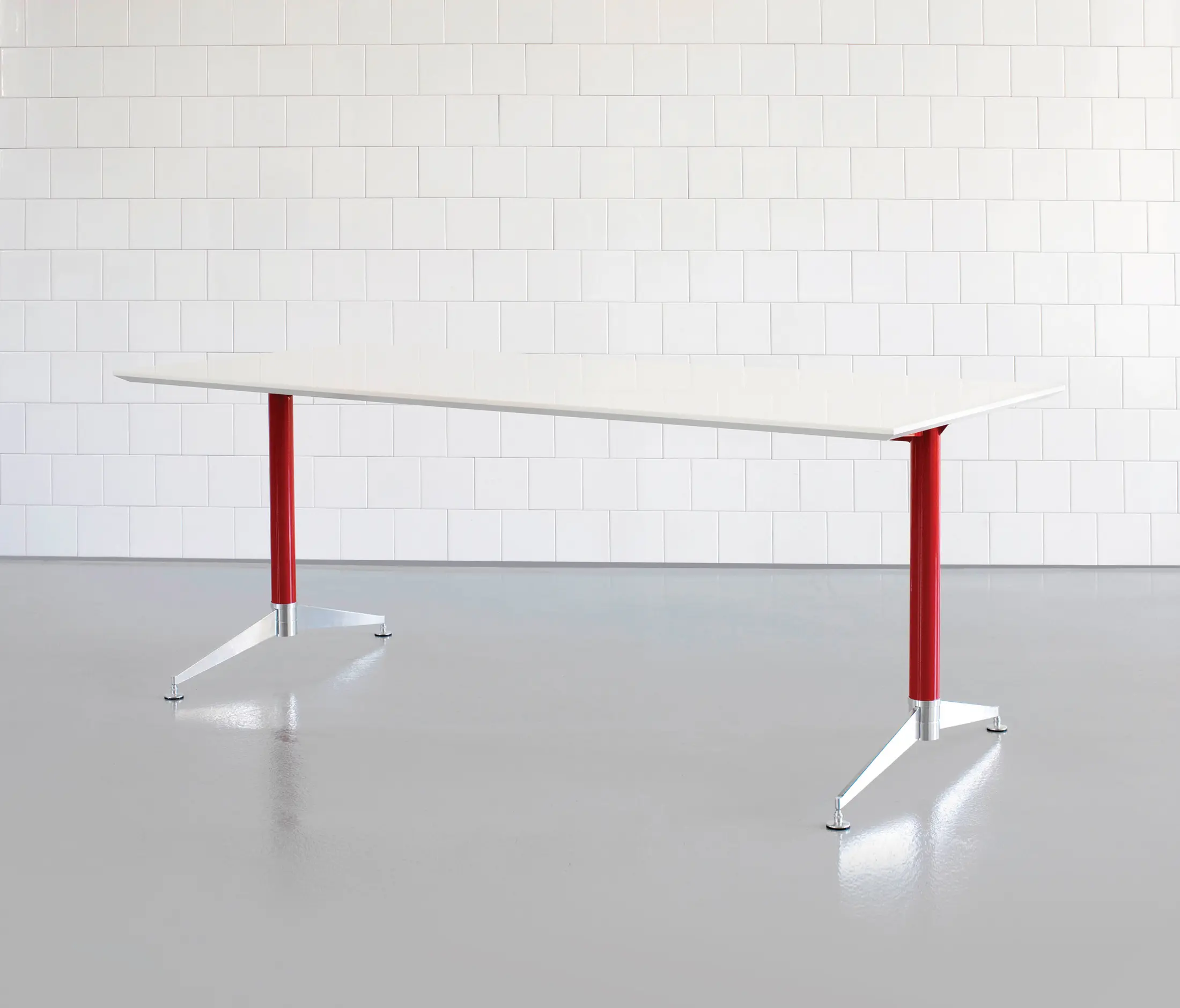 Designoffice - DO1200 Table system