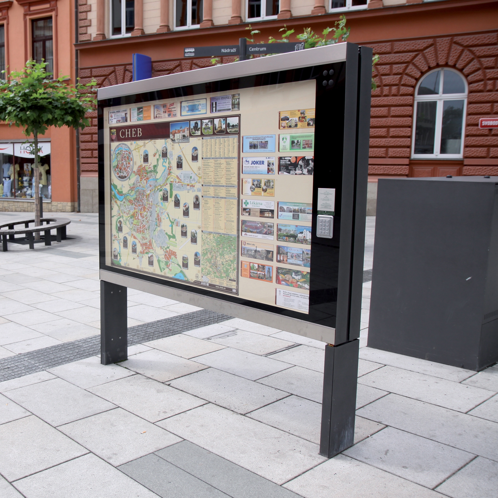 INFORMATIONSTRÄGER