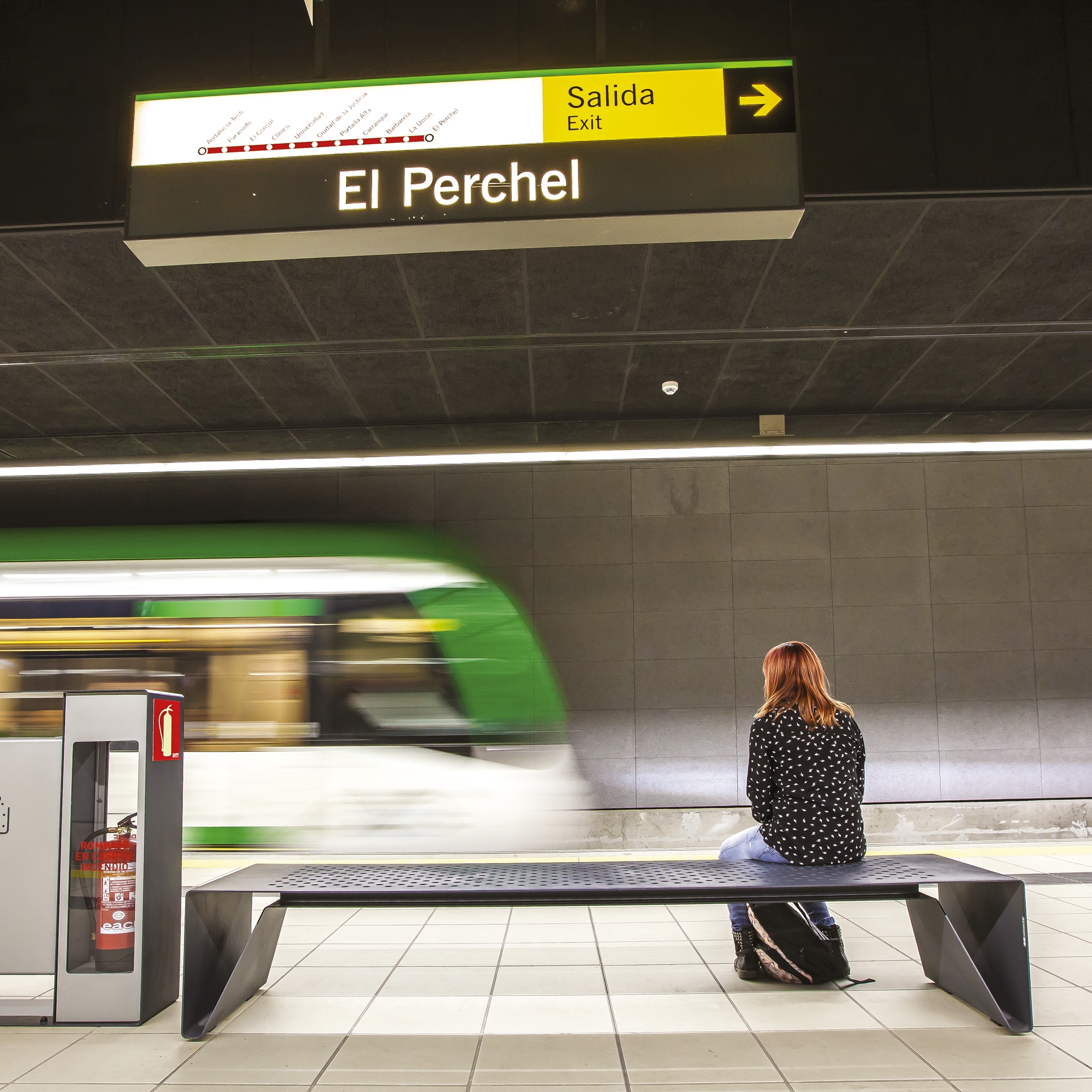 Display product radium | Park bench from manufacturer mmcité