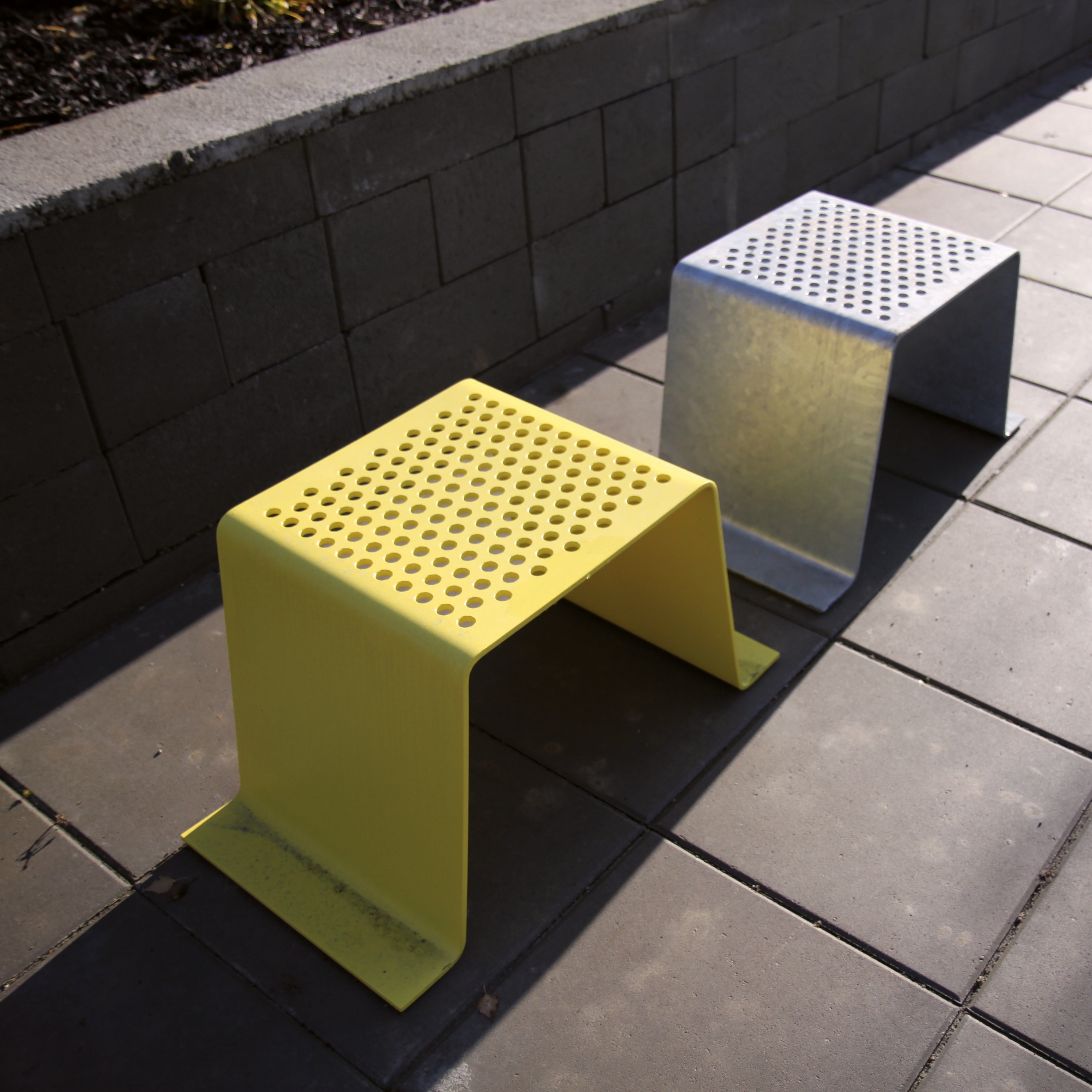 Display product sinus | Stool from manufacturer mmcité