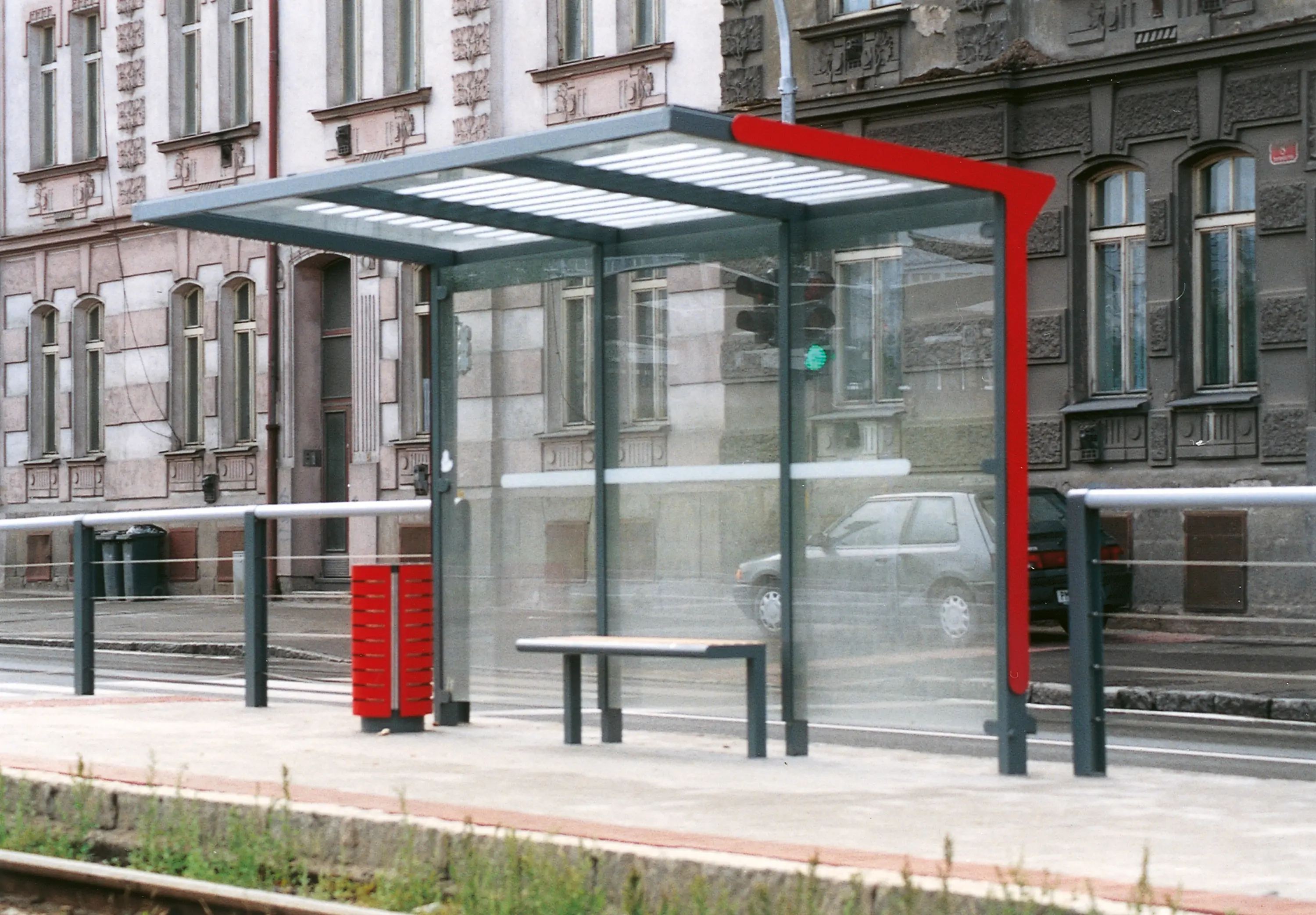 mmcité - aureo | Bus stop shelter
