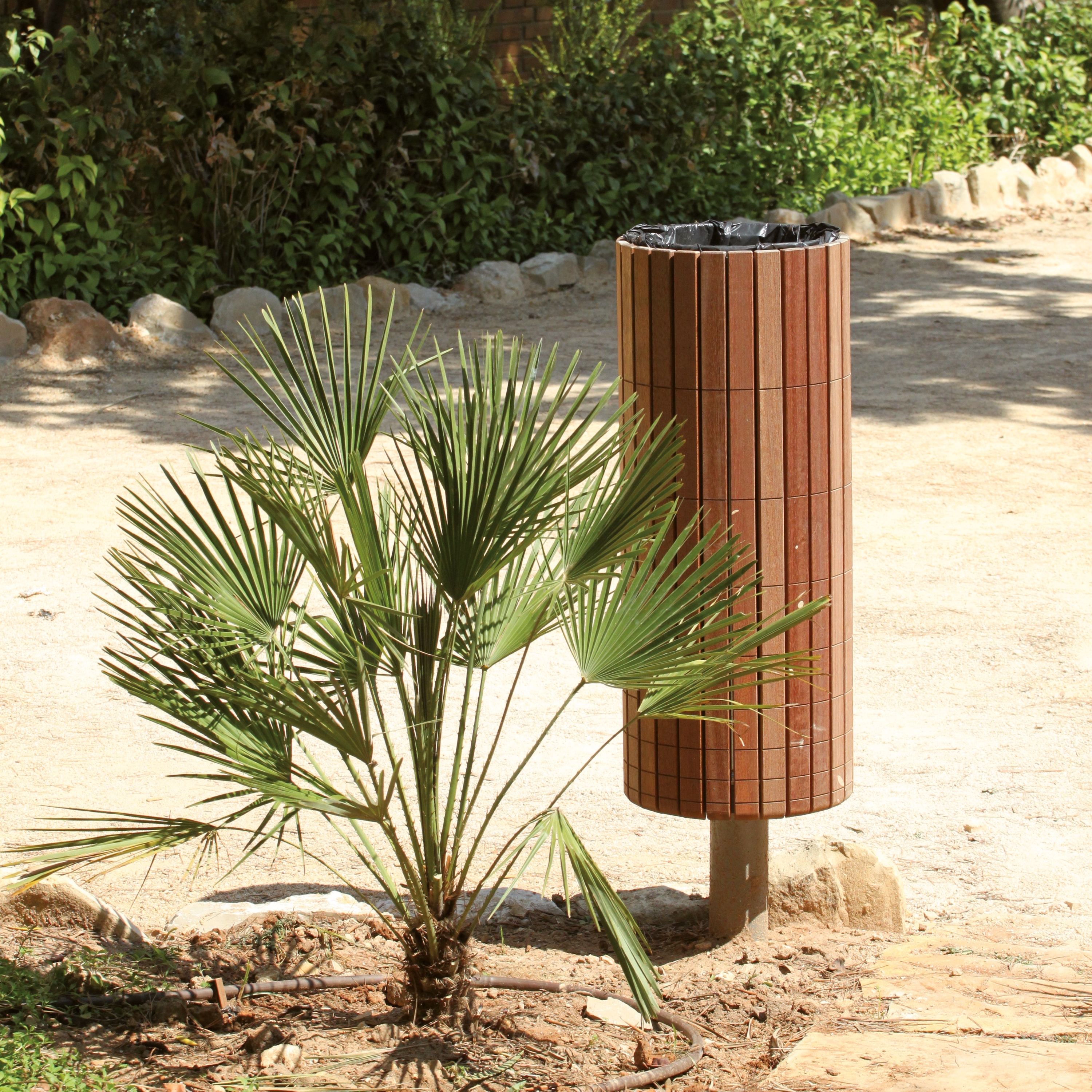 Display product nanuk | Litter bin from manufacturer mmcité