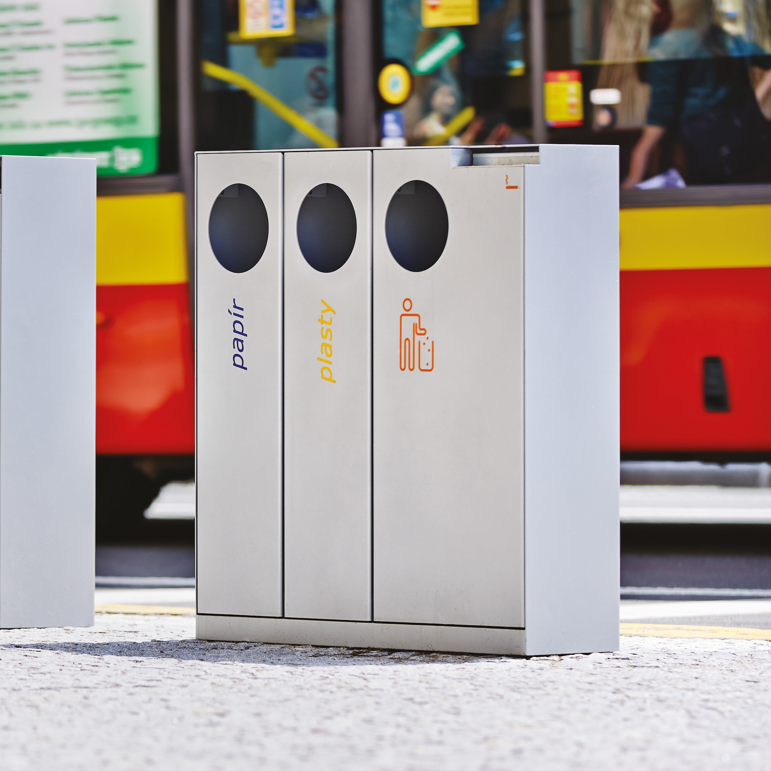 crystal | Triple litter bin for sorted waste