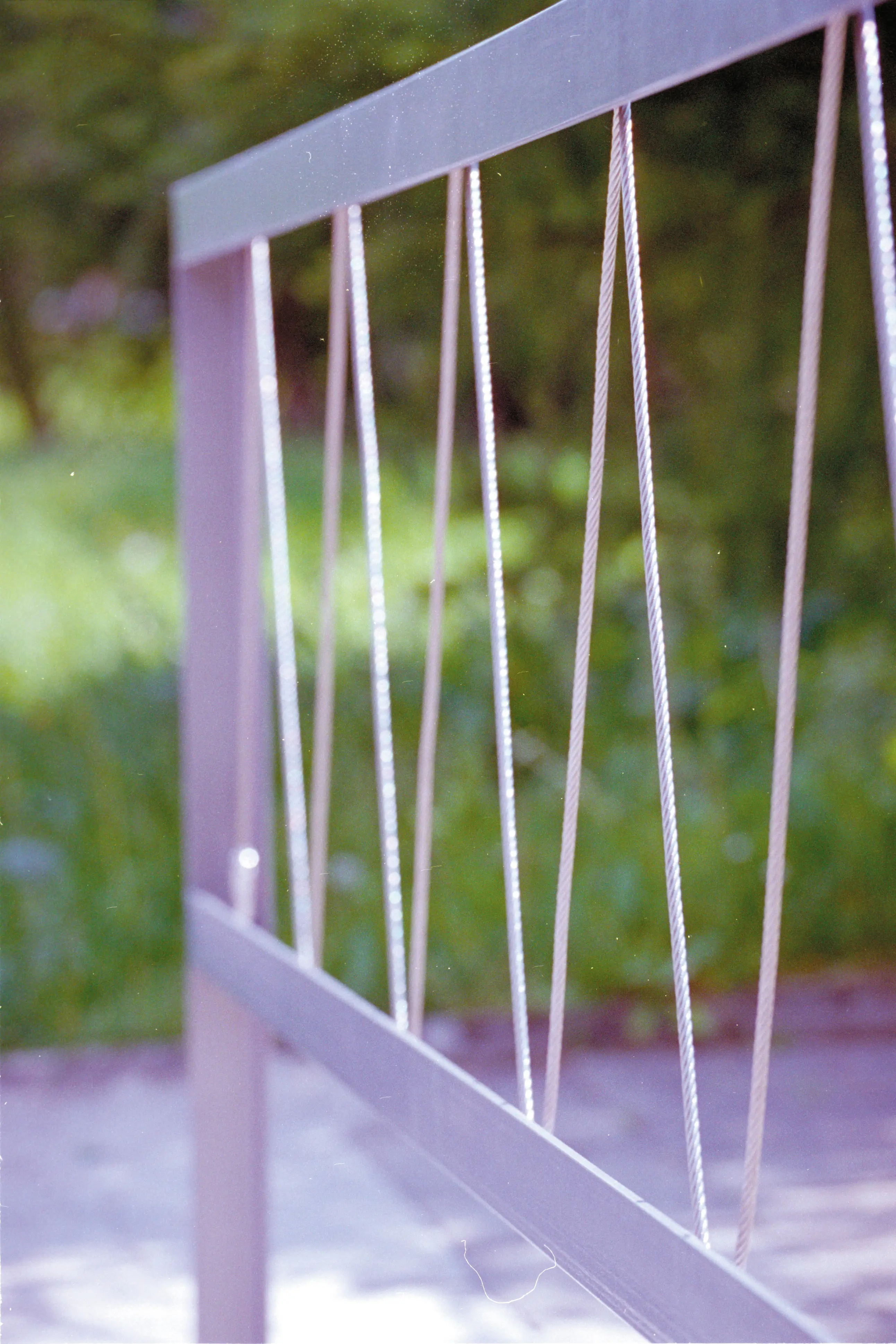 mmcité - lotlimit | Railing with wires