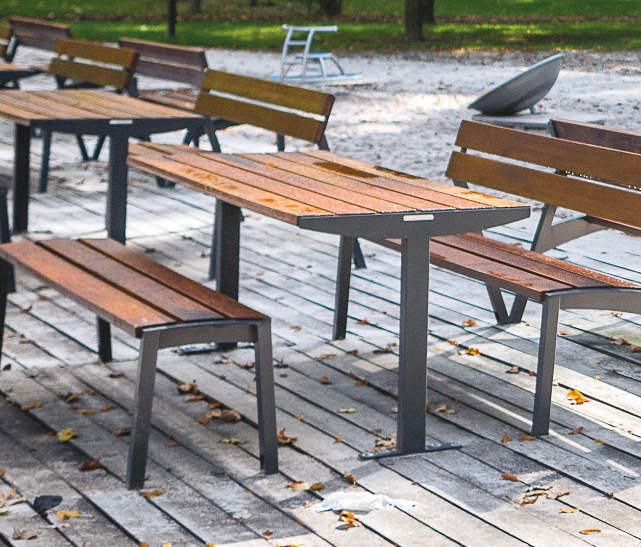 Mostra il prodotto tably | Rectangular table del produttore mmcité