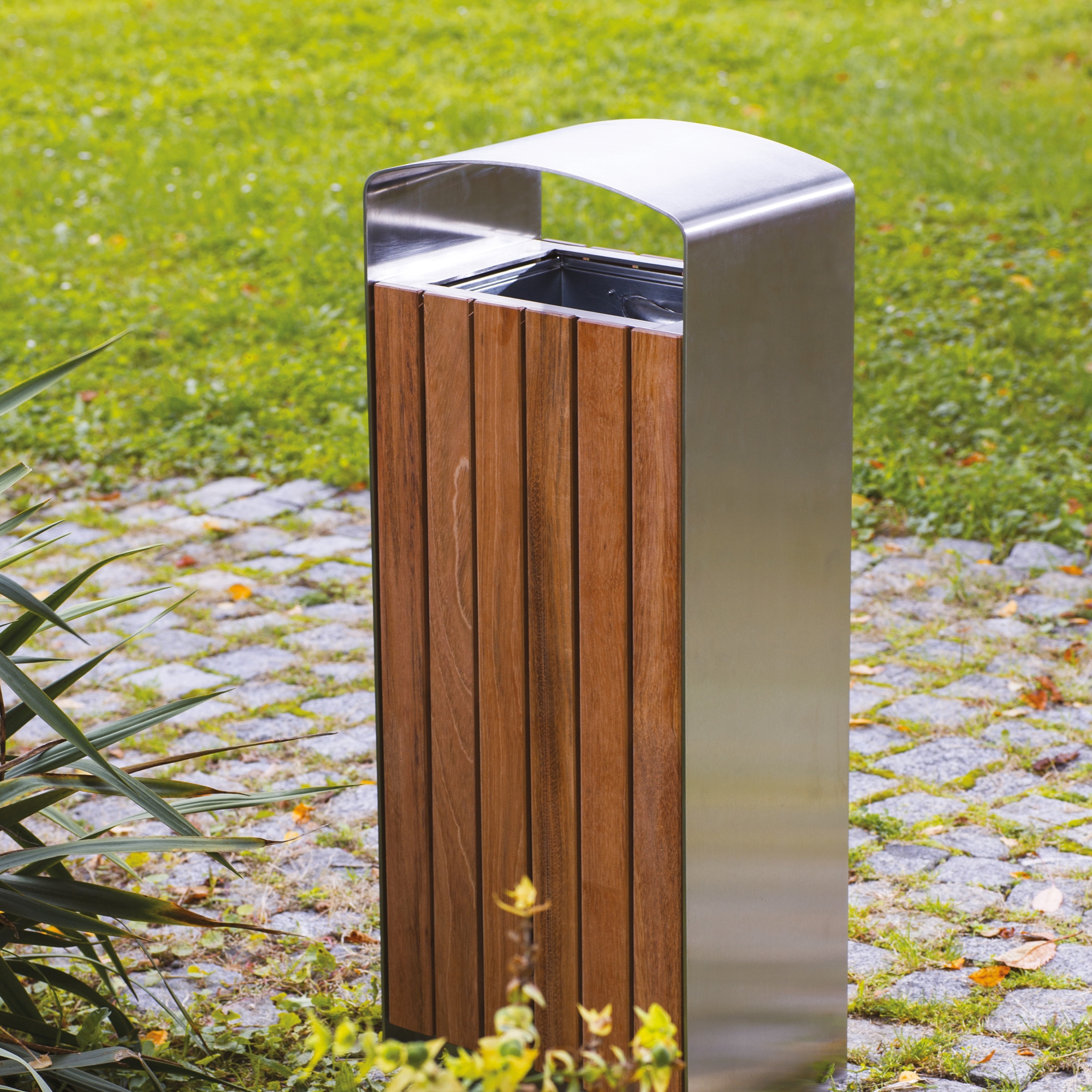 prax | Litter bin