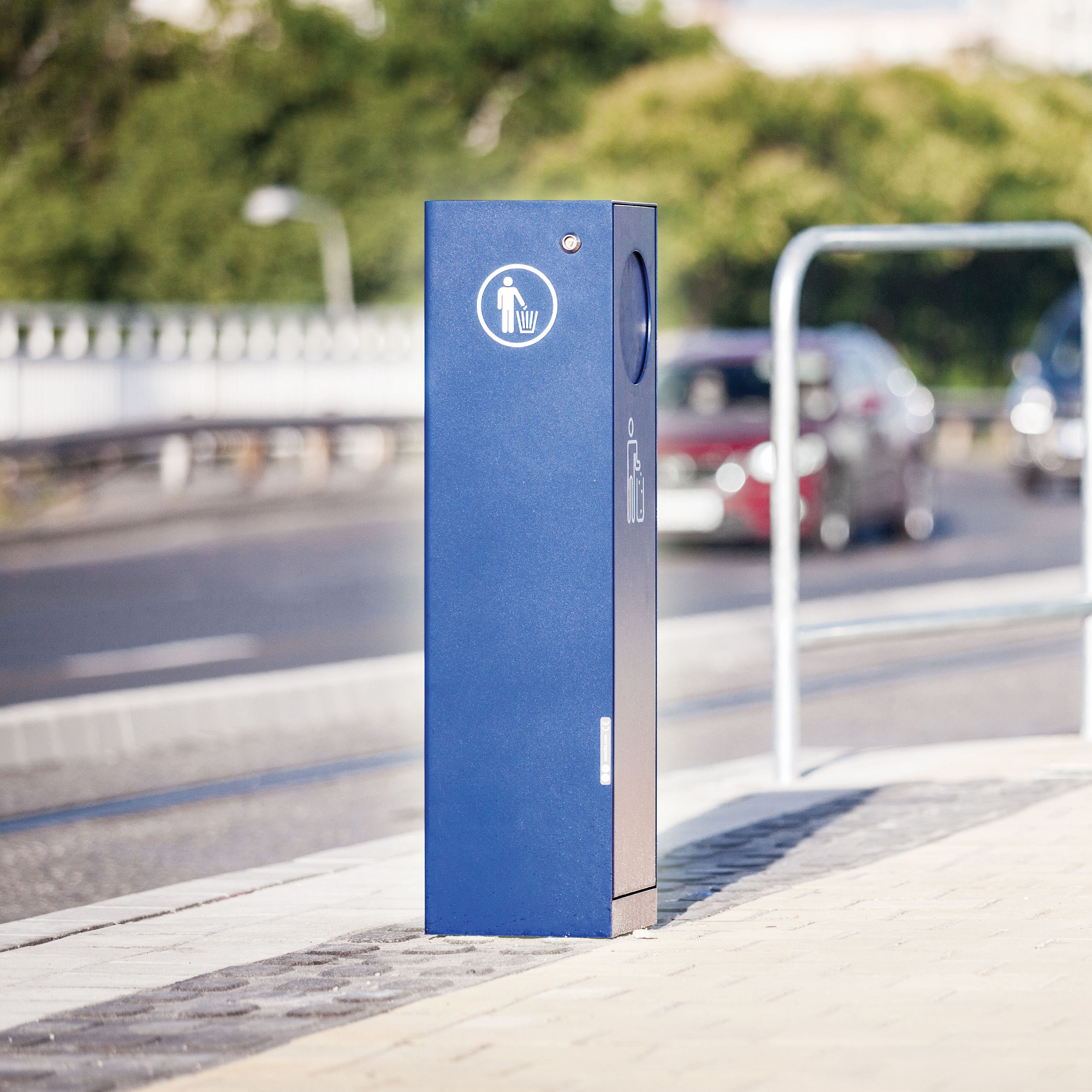 crystal | Litter bin