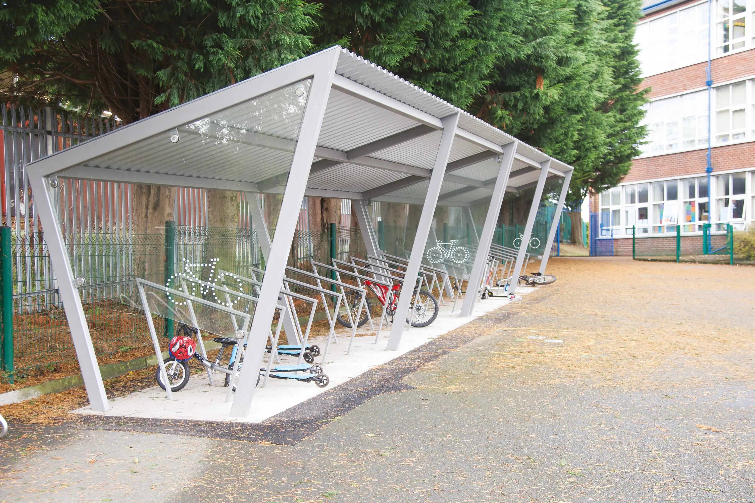 mmcité - edge | Bicycle shelter