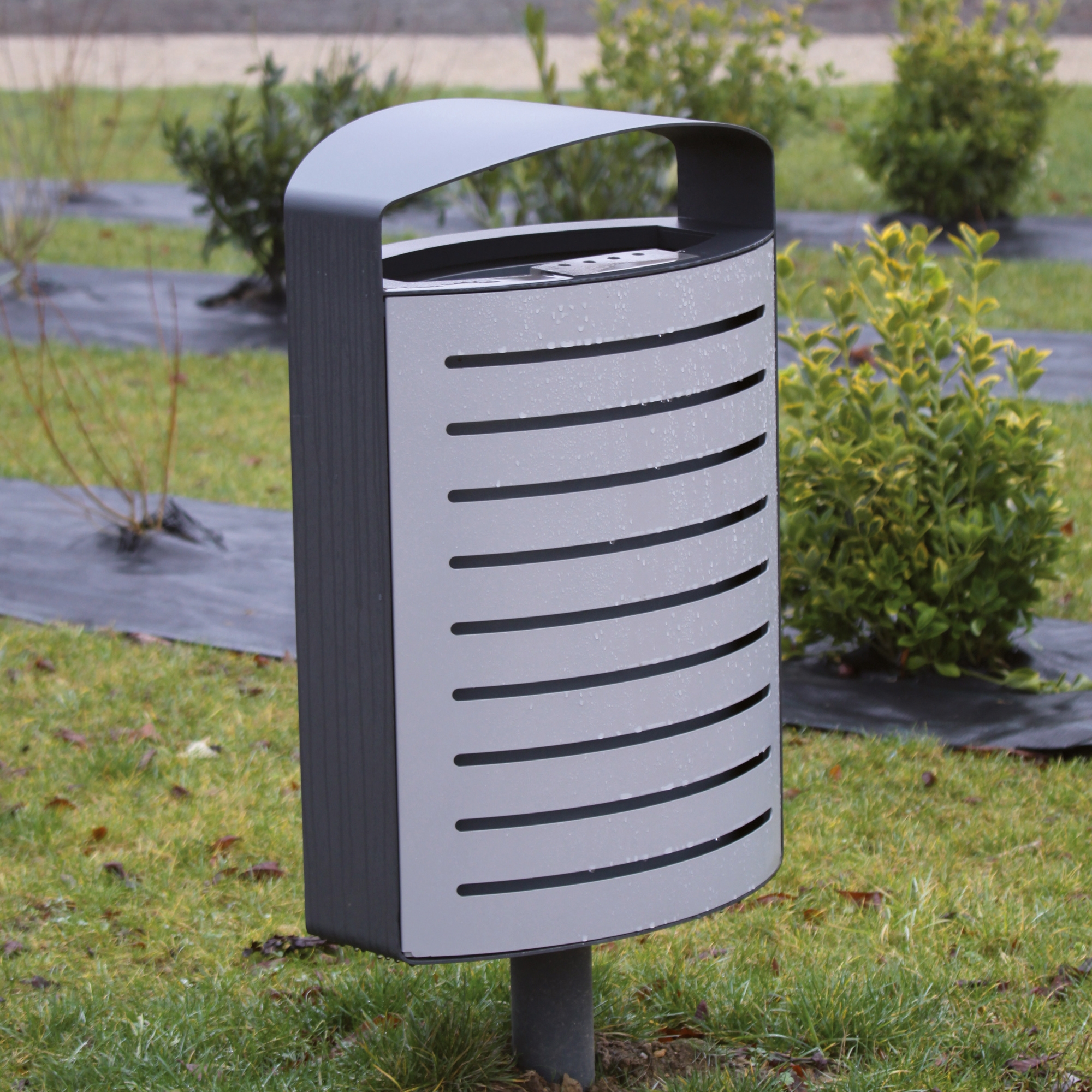Display product lena | Litter bin with cover from manufacturer mmcité