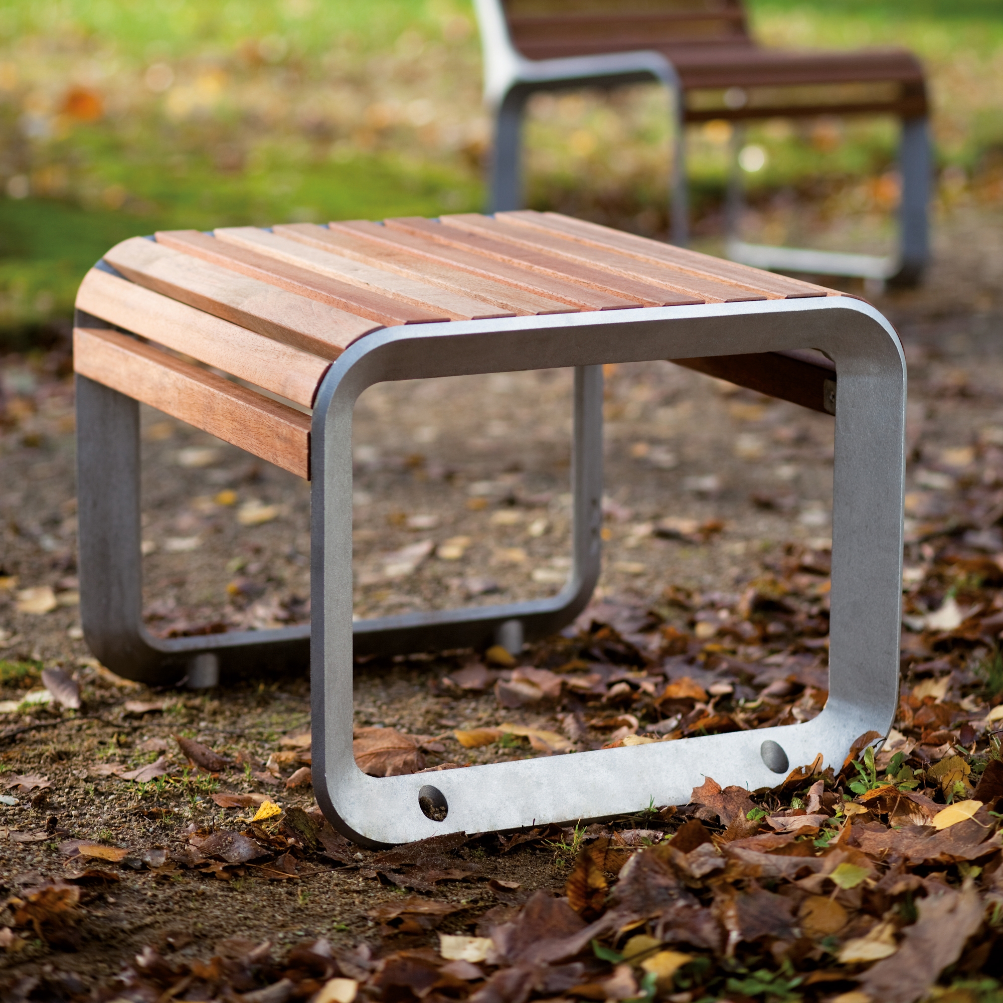 portiqoa | Hocker