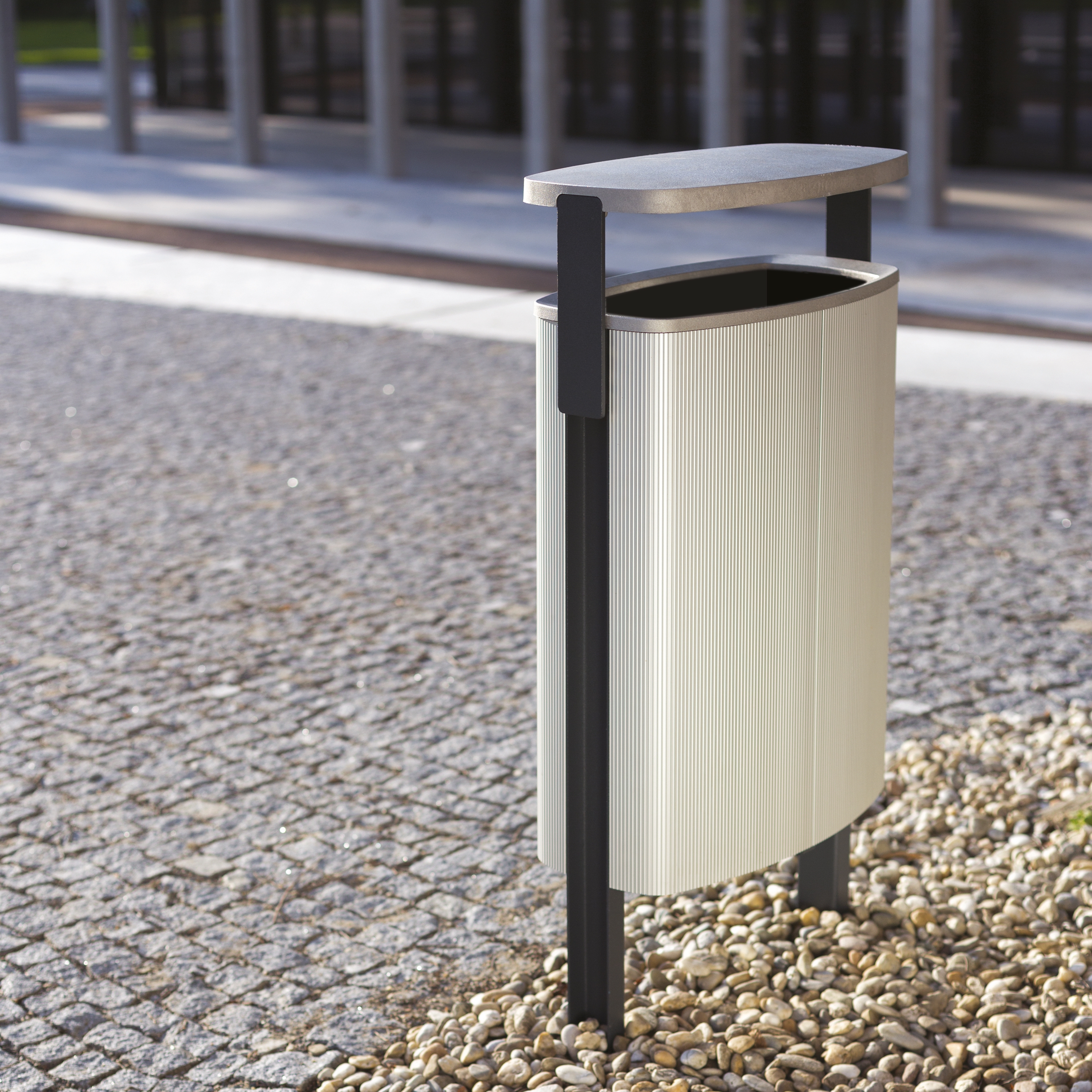 Display product minium | Litter bin with aluminum sheating from manufacturer mmcité