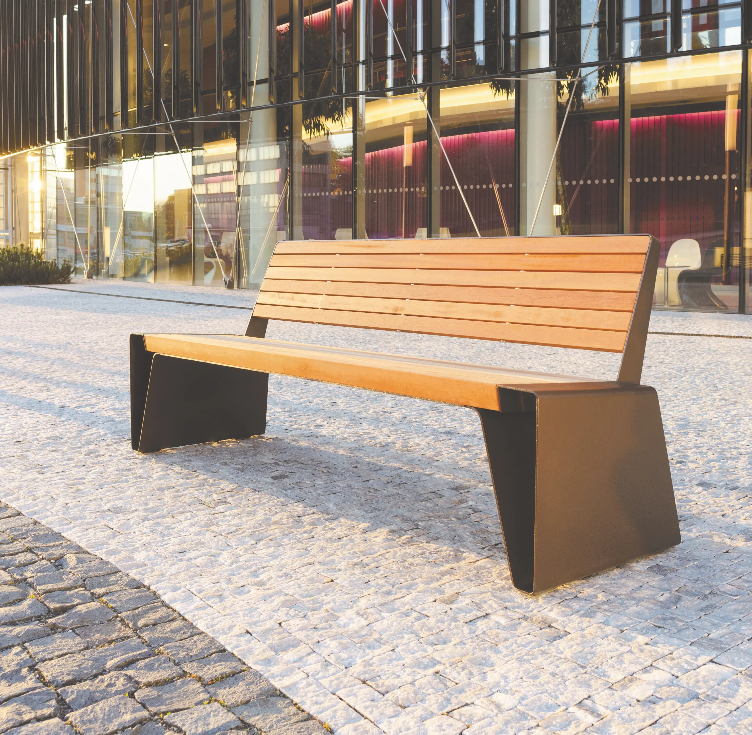 mmcité - radium | Banc de parc avec dossier