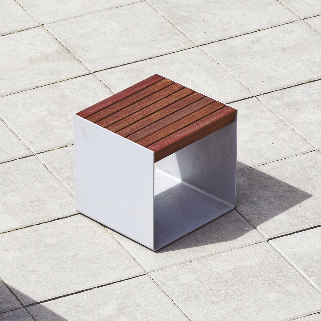 Display product radium | Stool from manufacturer mmcité