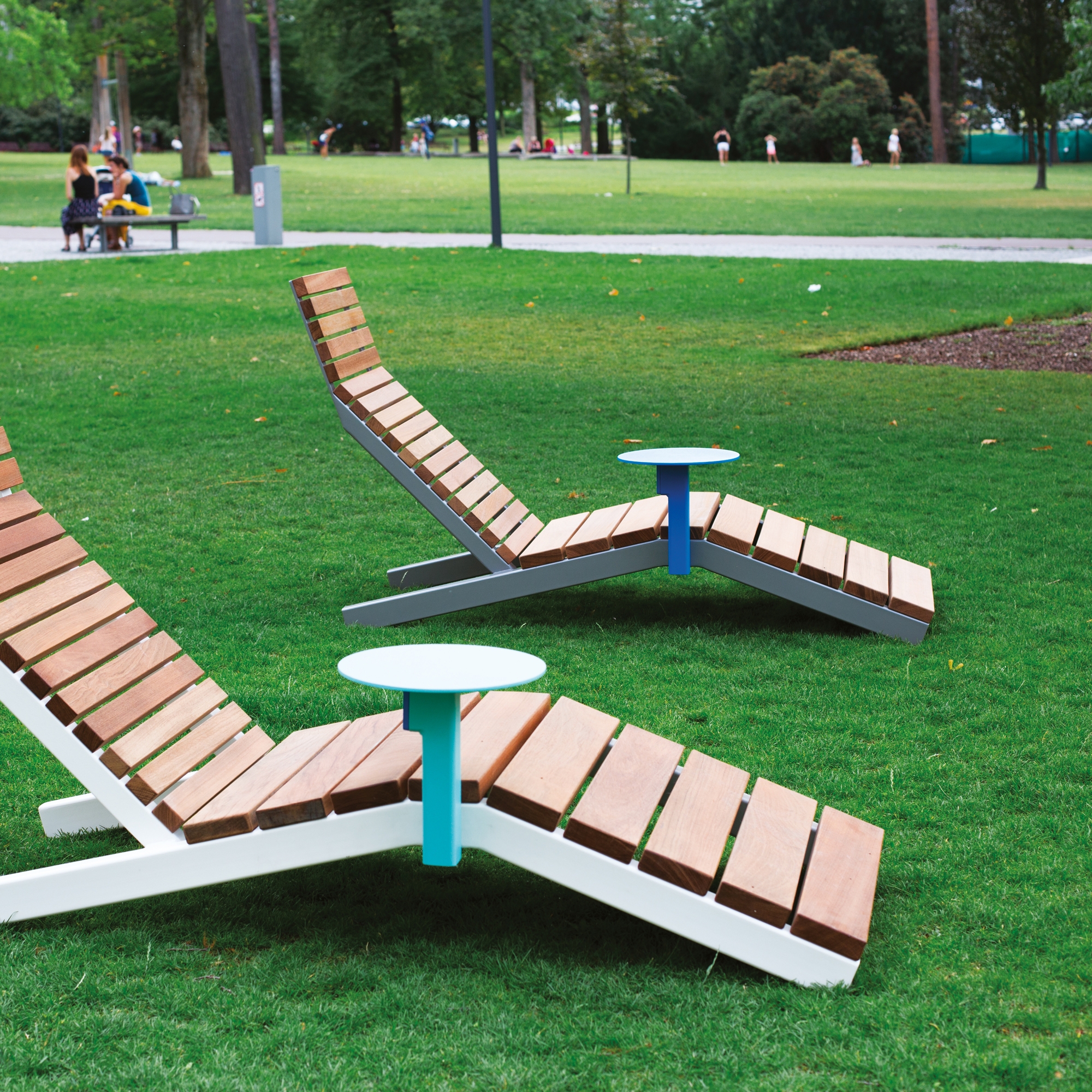 Display product rivage | Lounger with table from manufacturer mmcité
