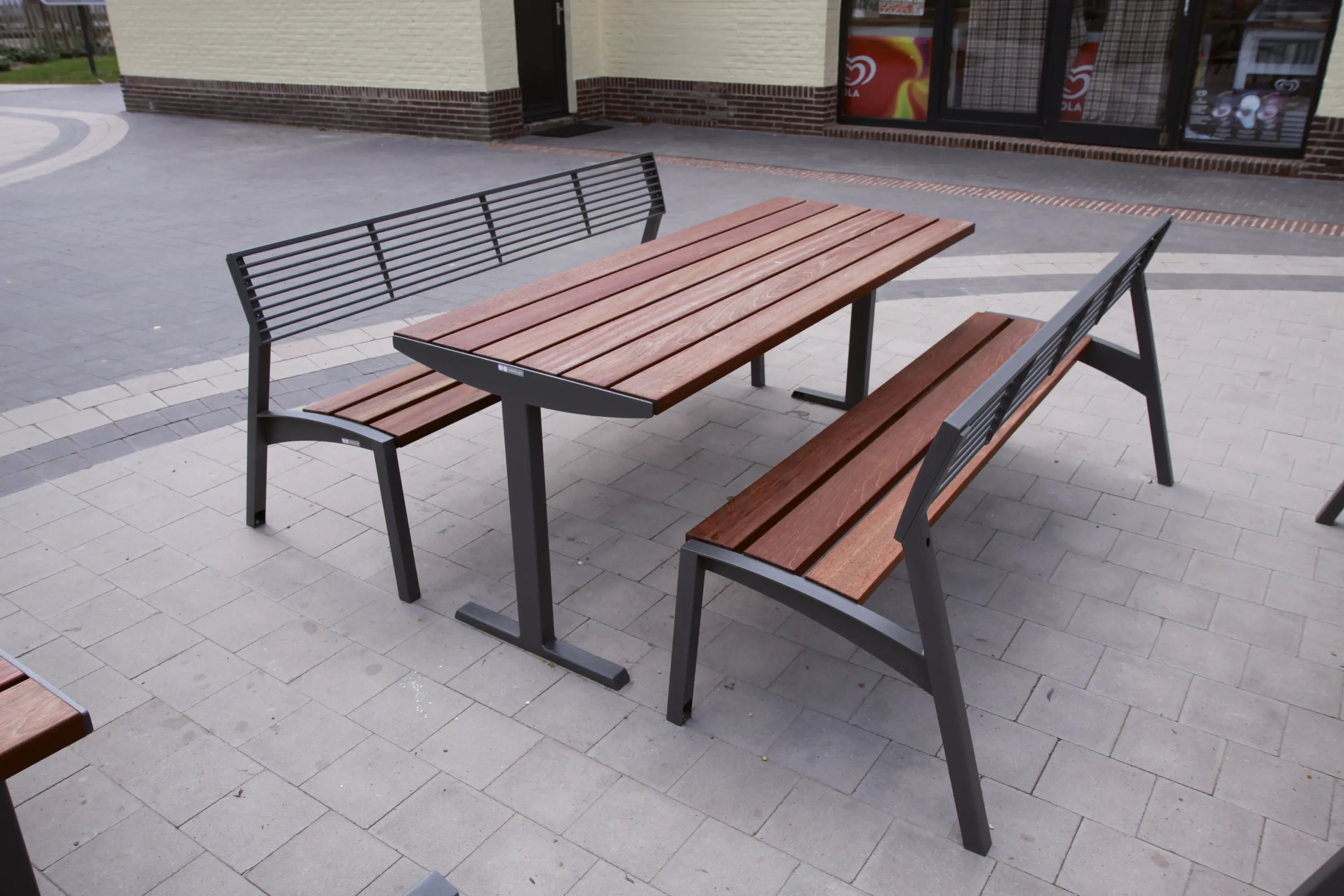 mmcité - vera solo | Rectangular table