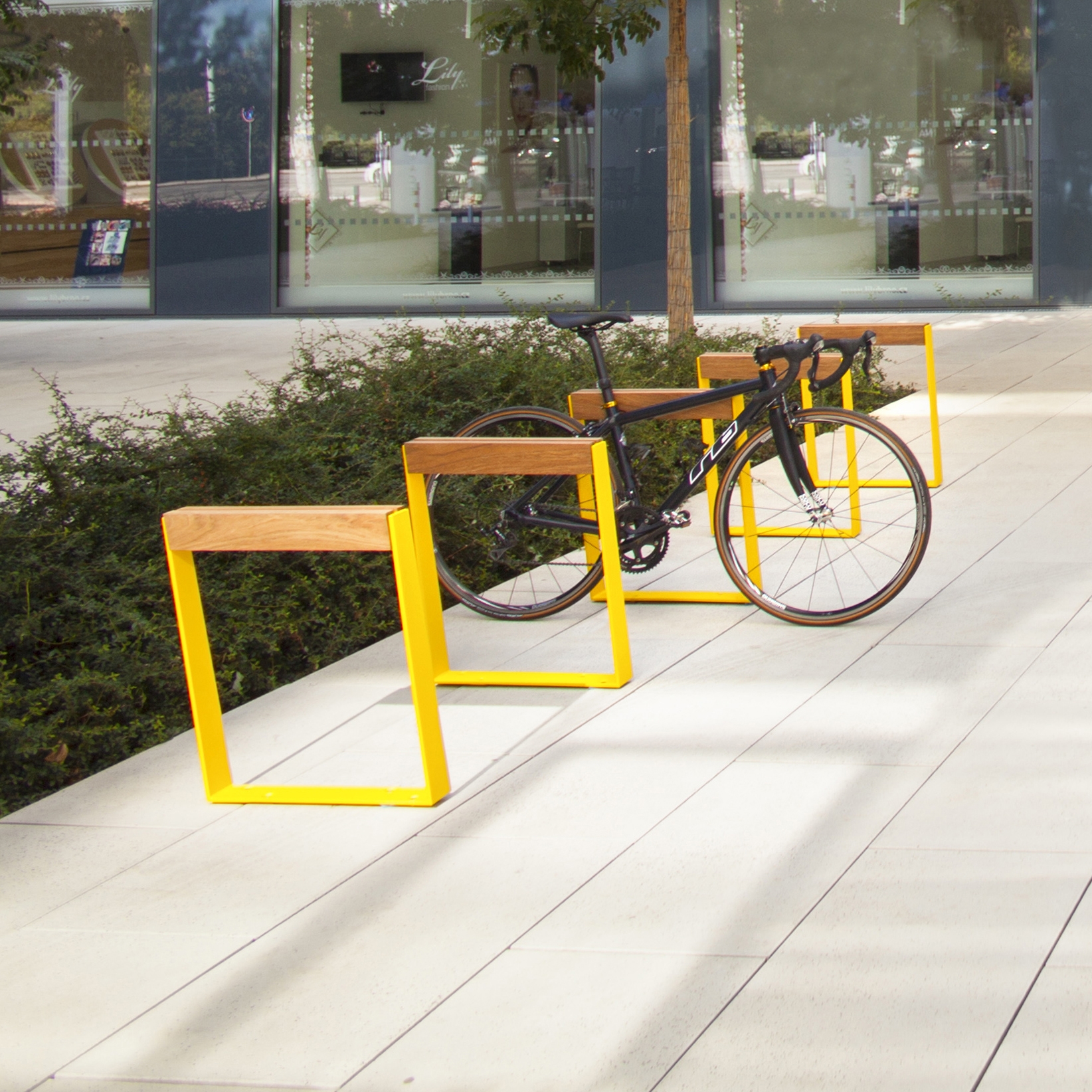 Display product bikeblocq | Bicycle stand from manufacturer mmcité