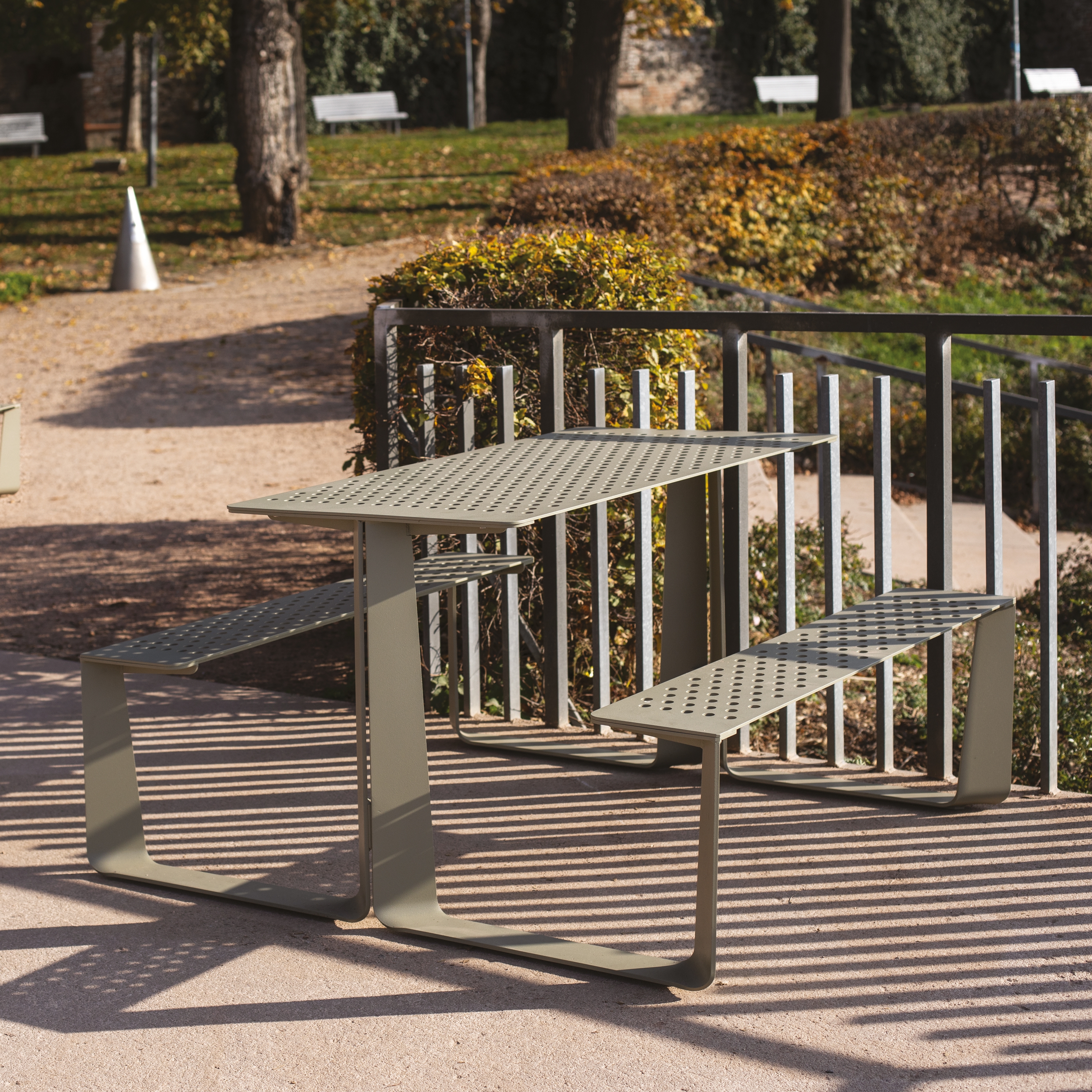Produkt rautster | Picknick-Set für 4 Personen des Herstellers mmcité anzeigen