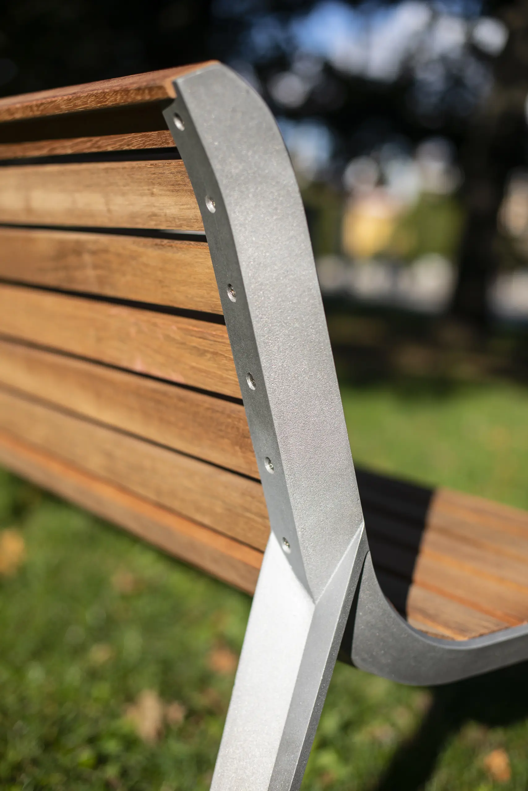 mmcité - emau | park bench with backrest