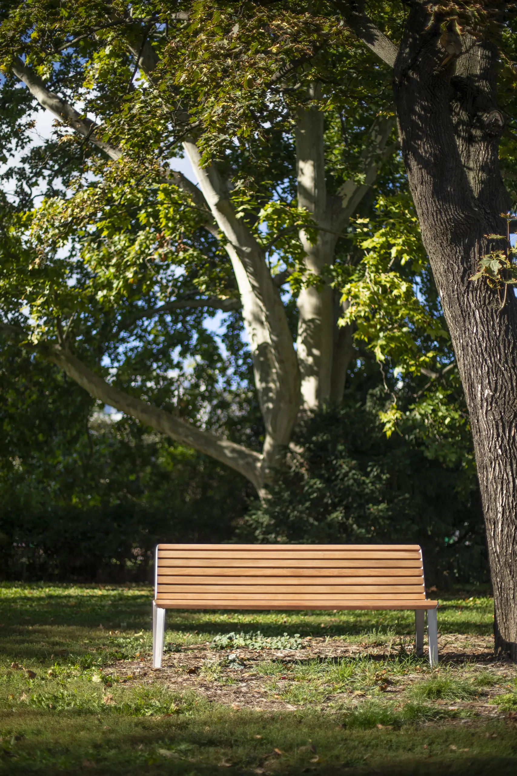 mmcité - emau | park bench with backrest
