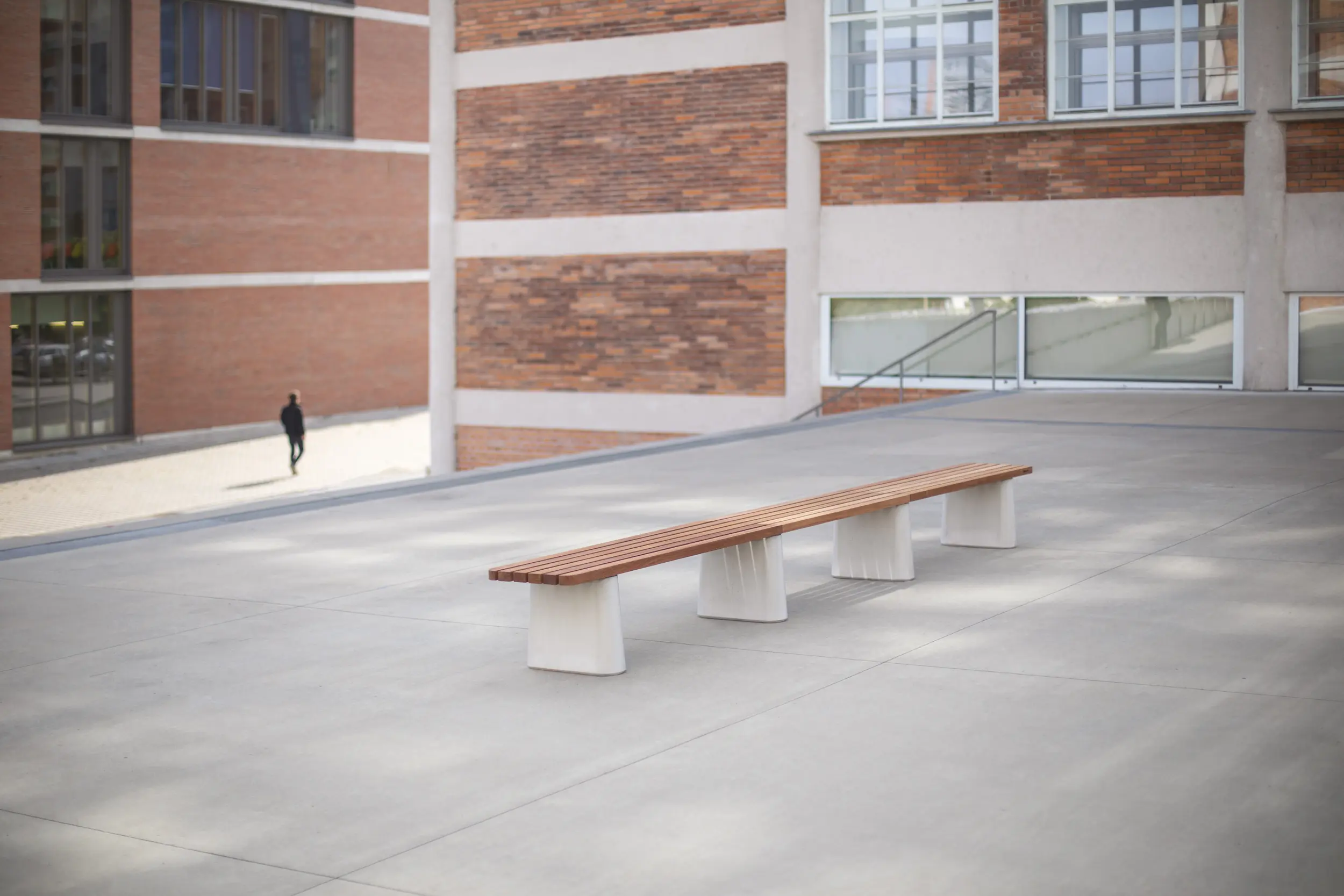 mmcité - reforma | Park bench