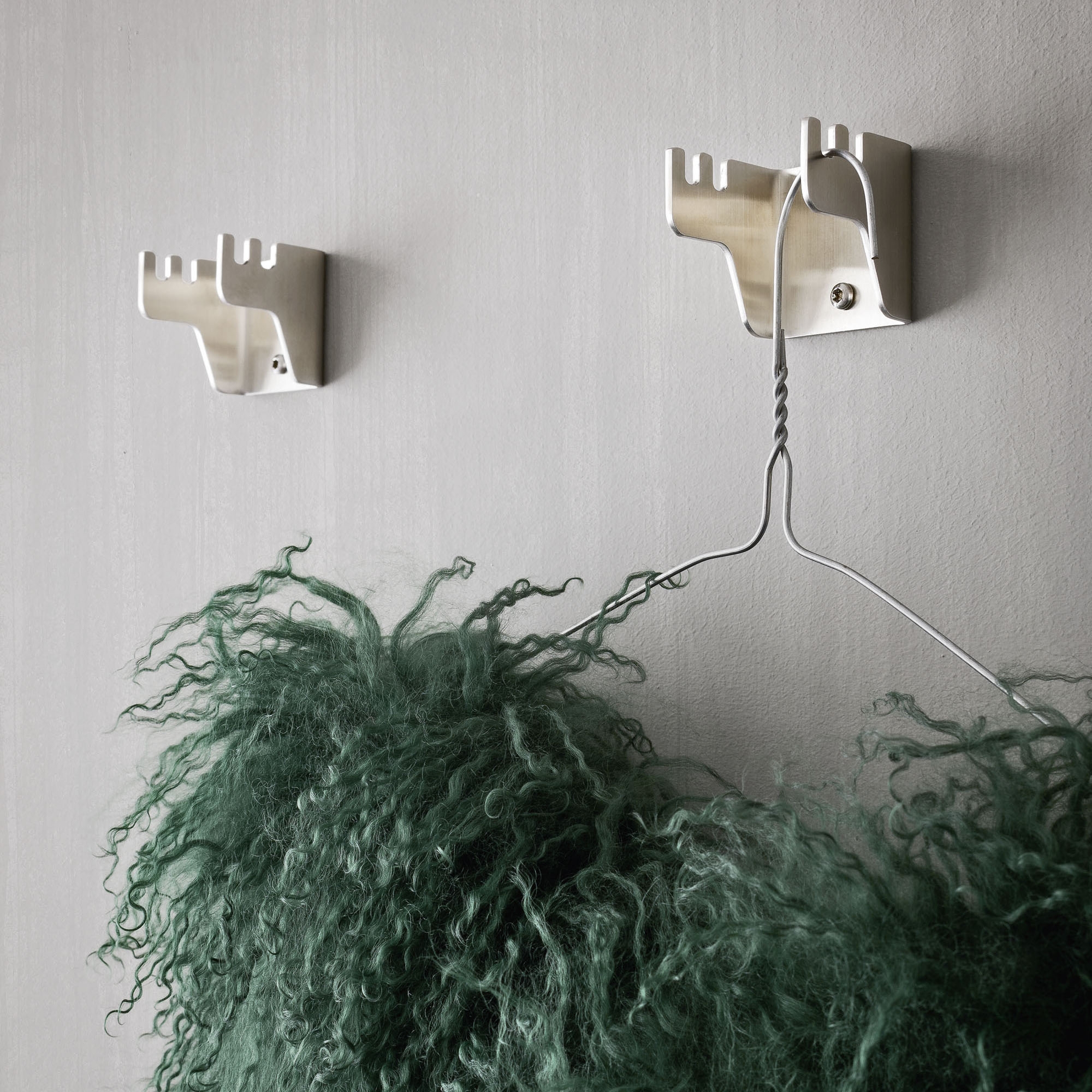 Display product Ergo_nomic Hook from manufacturer Rexa Design